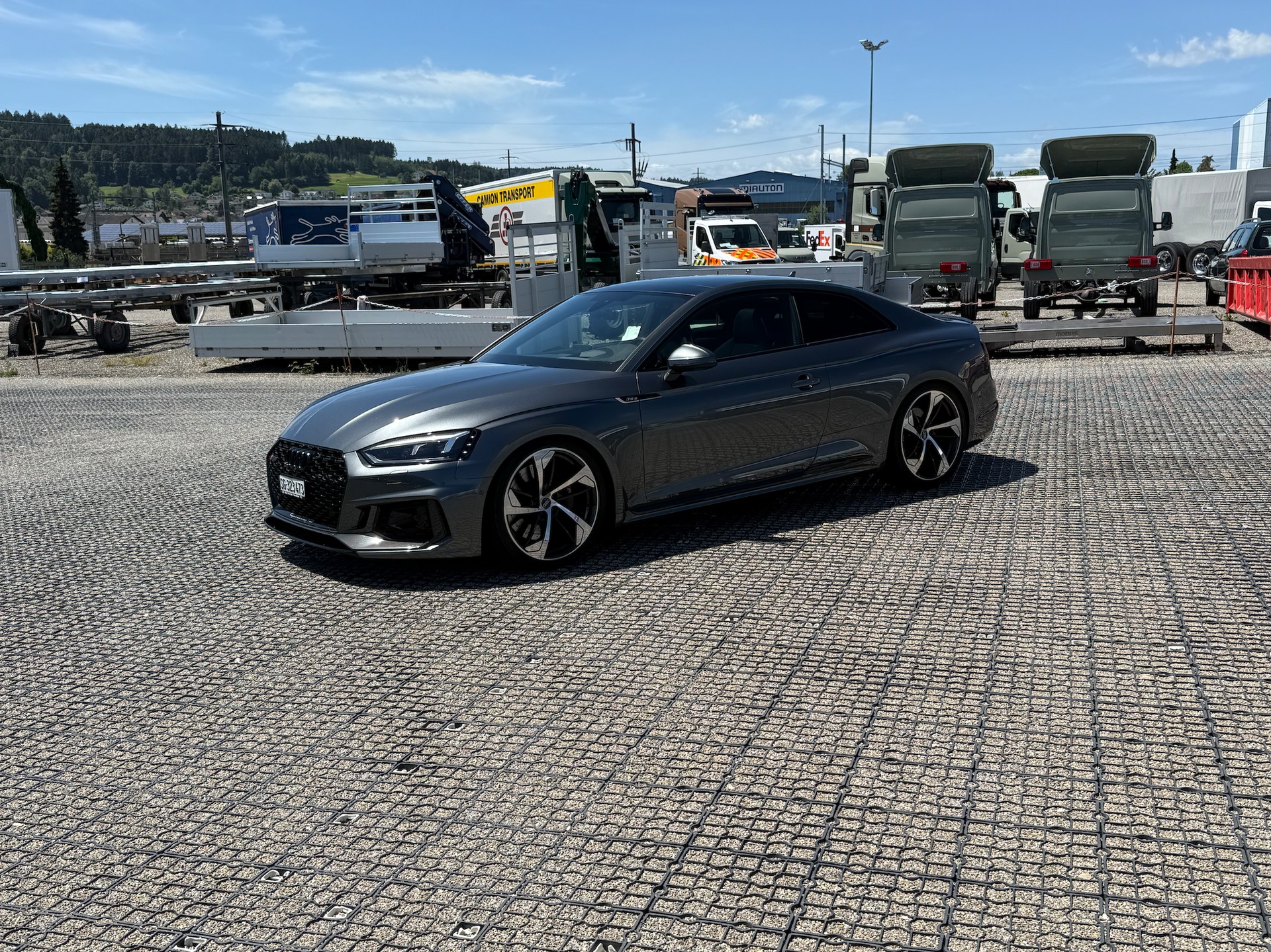 AUDI 2.9 V6 TFSI quattro T-Tronic / 510 PS /Gewindefahrwerk KW V3 / • Matrix-LED-Scheinwerfer / • Bang & Olufsen-image-2
