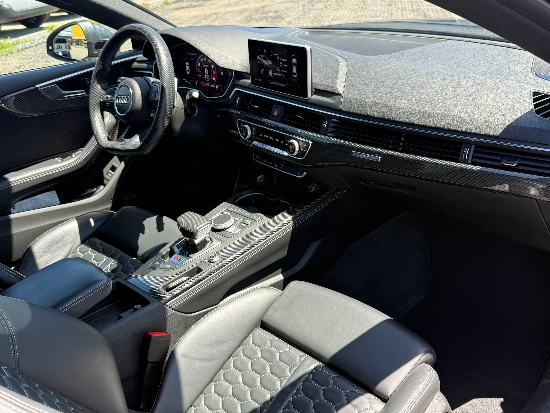 AUDI 2.9 V6 TFSI quattro T-Tronic / 510 PS /Gewindefahrwerk KW V3 / • Matrix-LED-Scheinwerfer / • Bang & Olufsen-image-5