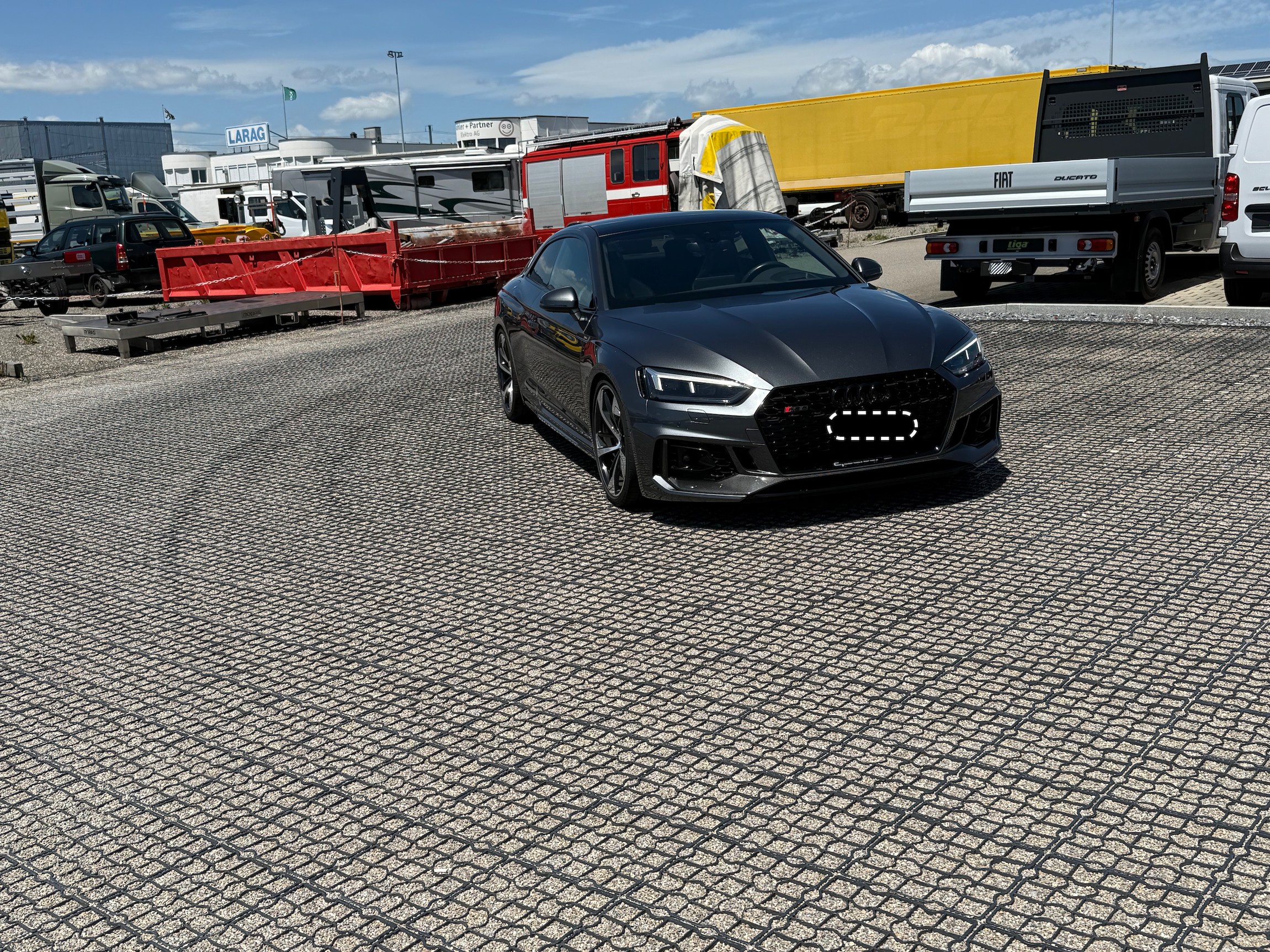 Car photo