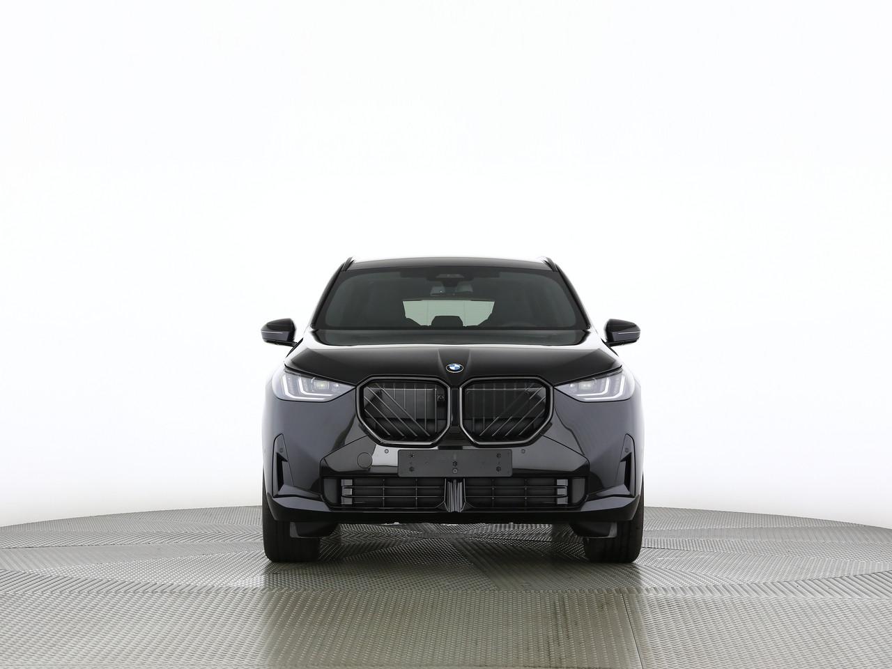 BMW X3 30e xDrive-image-2