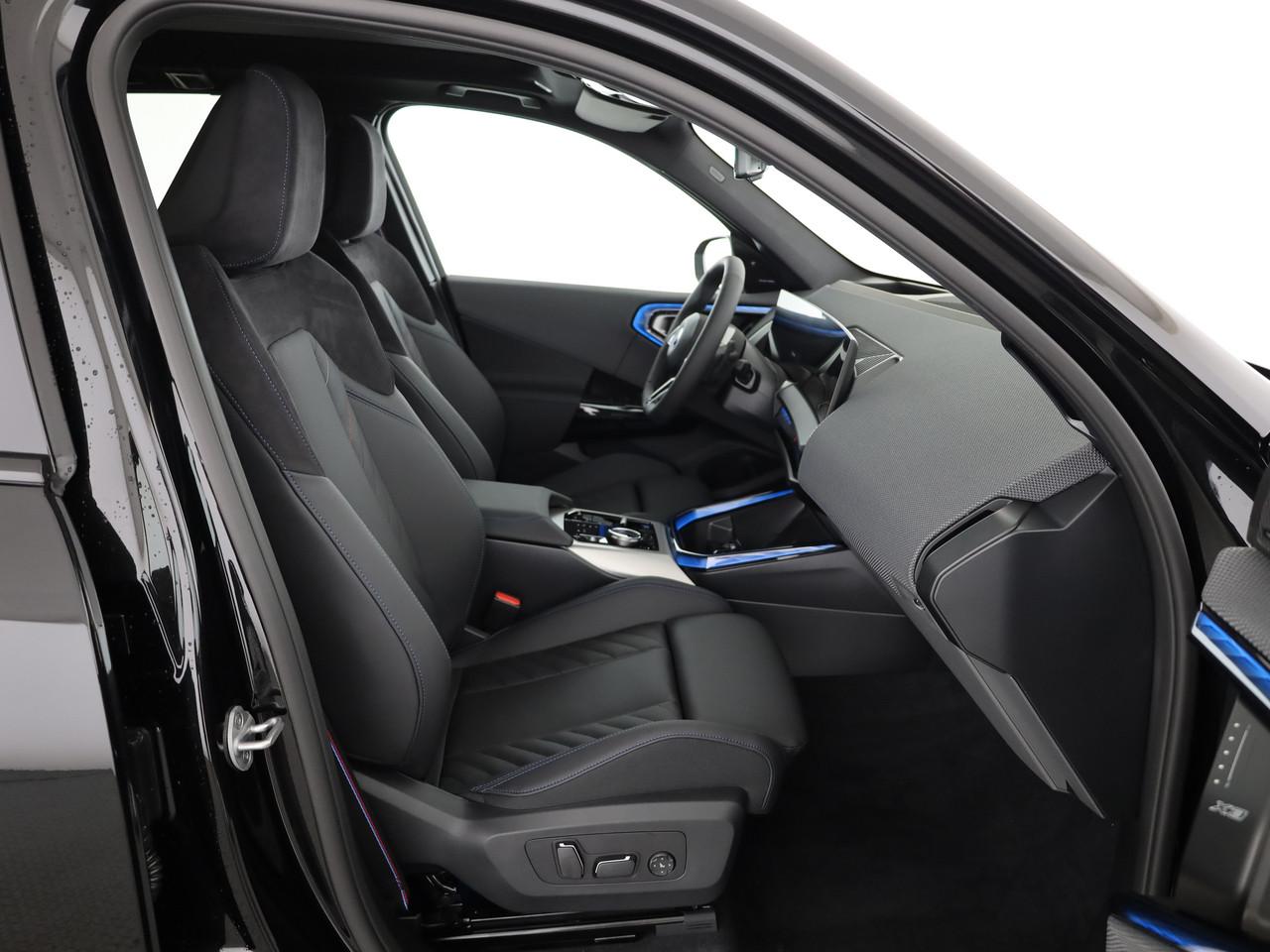BMW X3 30e xDrive-image-4