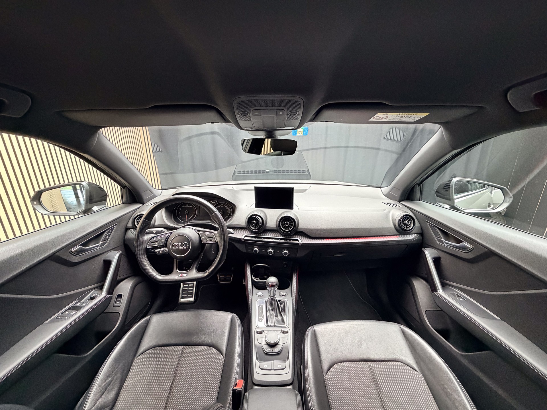 AUDI Q2 1.4 TFSI Edition # 1 S-tronic-image-6