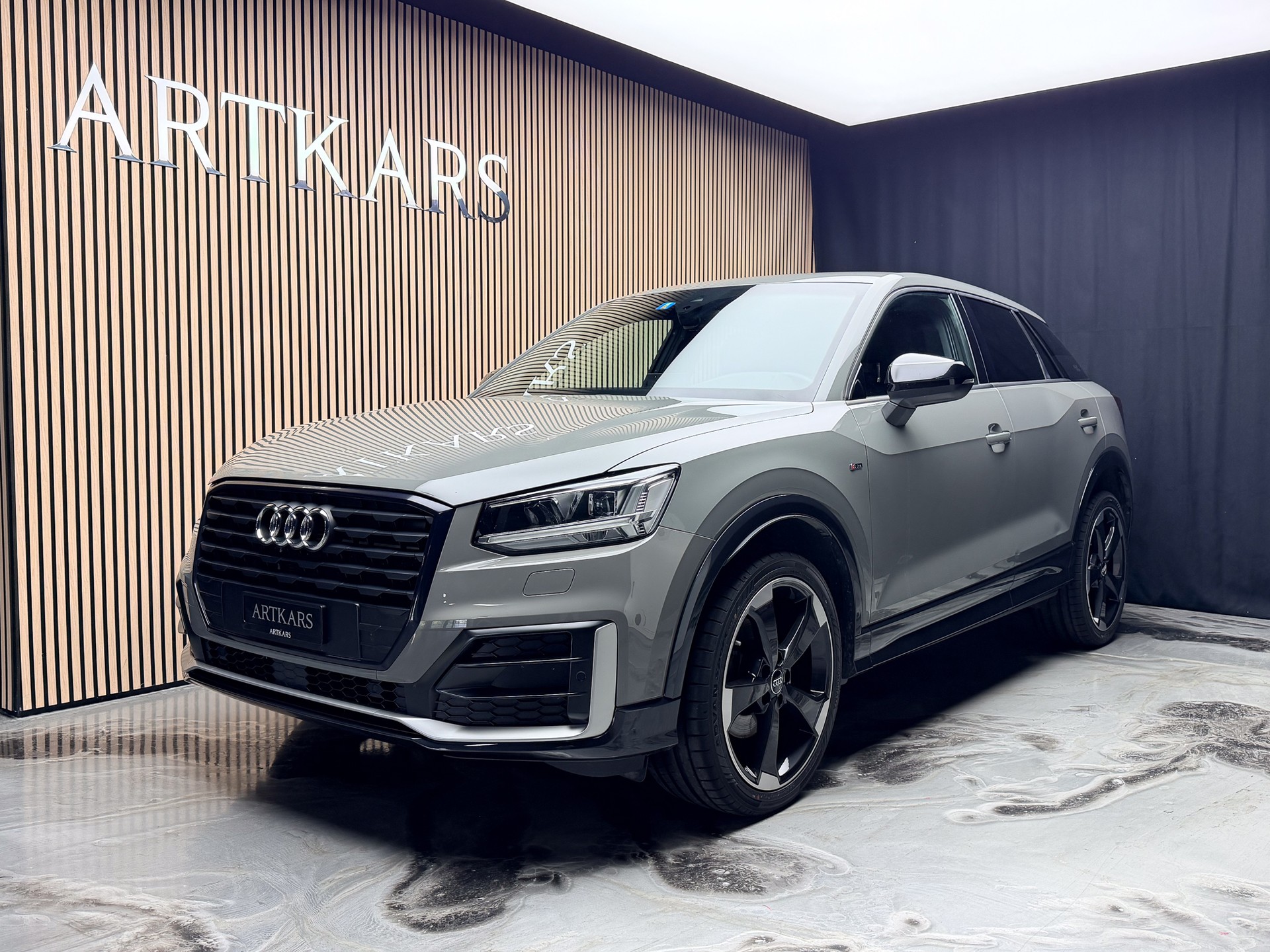 AUDI Q2 1.4 TFSI Edition # 1 S-tronic-image-0