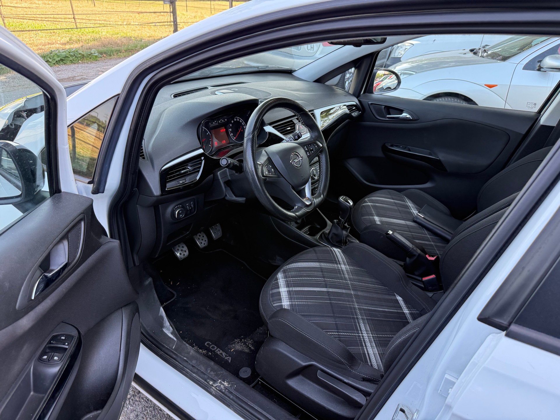 OPEL Corsa 1.0 T EcoFLEX Color Edition-image-10