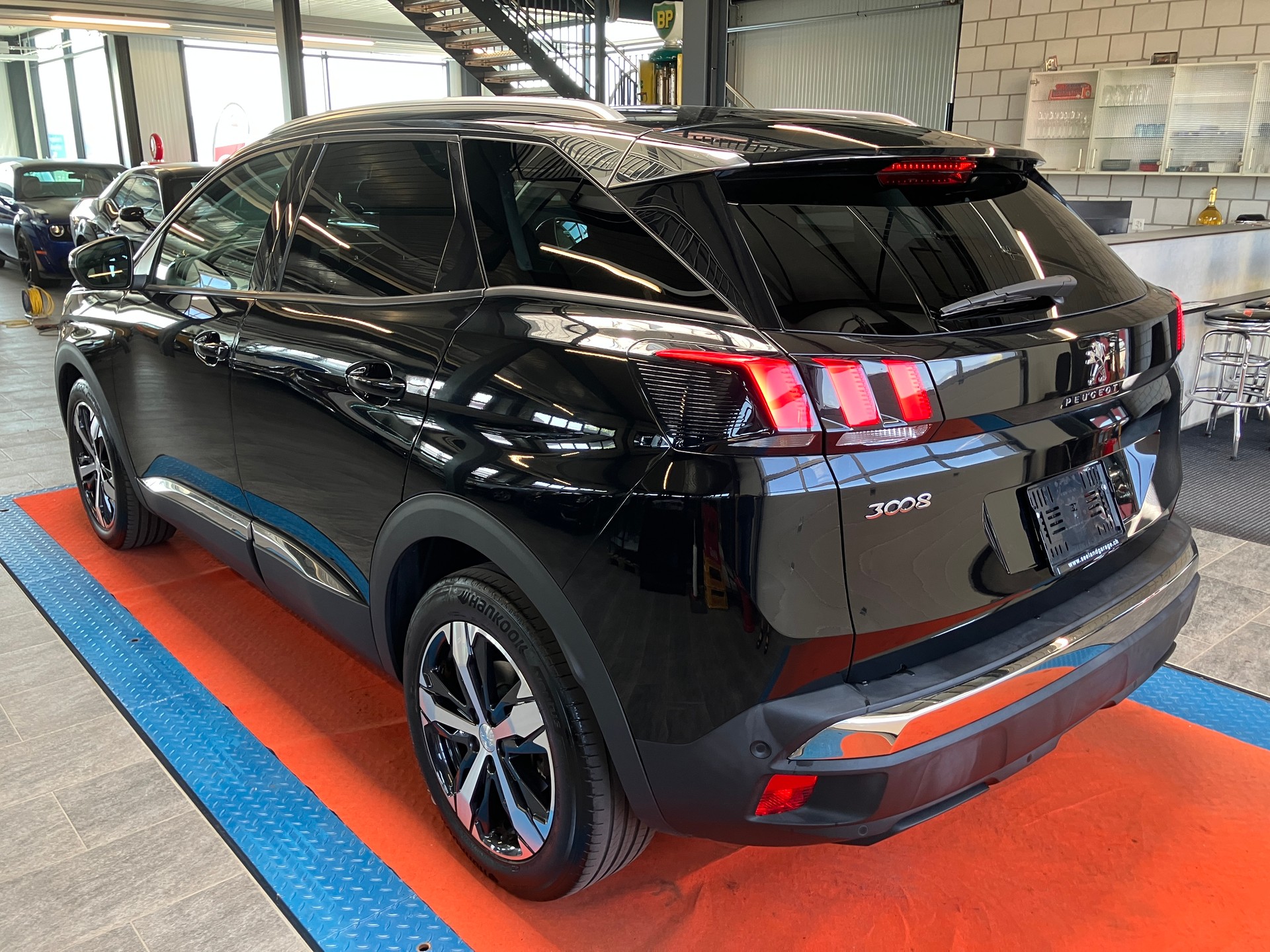 PEUGEOT 3008 1.6 THP Allure EAT Automat-image-4