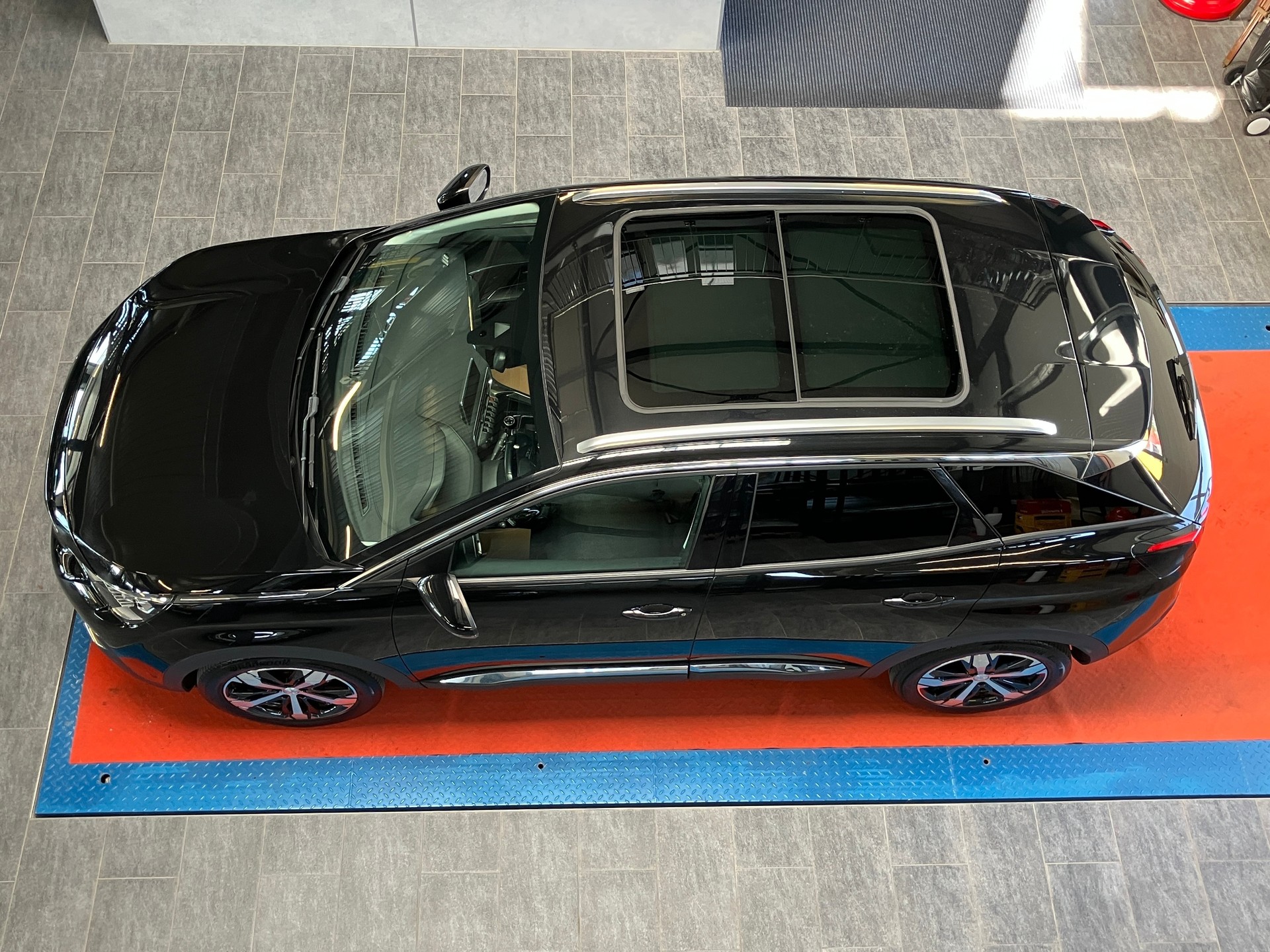 PEUGEOT 3008 1.6 THP Allure EAT Automat-image-12