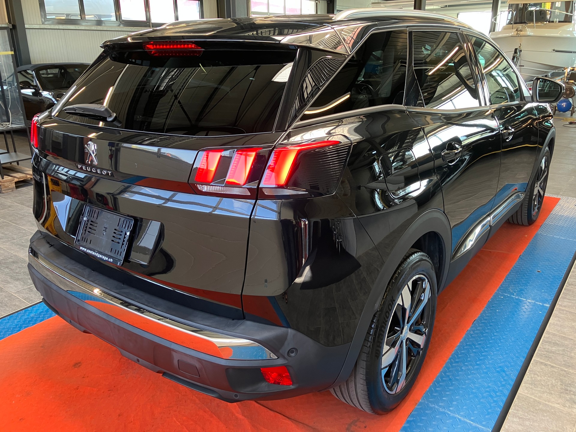 PEUGEOT 3008 1.6 THP Allure EAT Automat-image-2