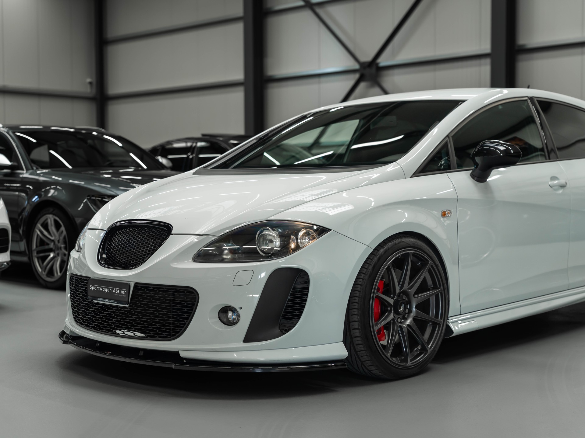SEAT Leon 2.0 TSI Cupra R-image-12