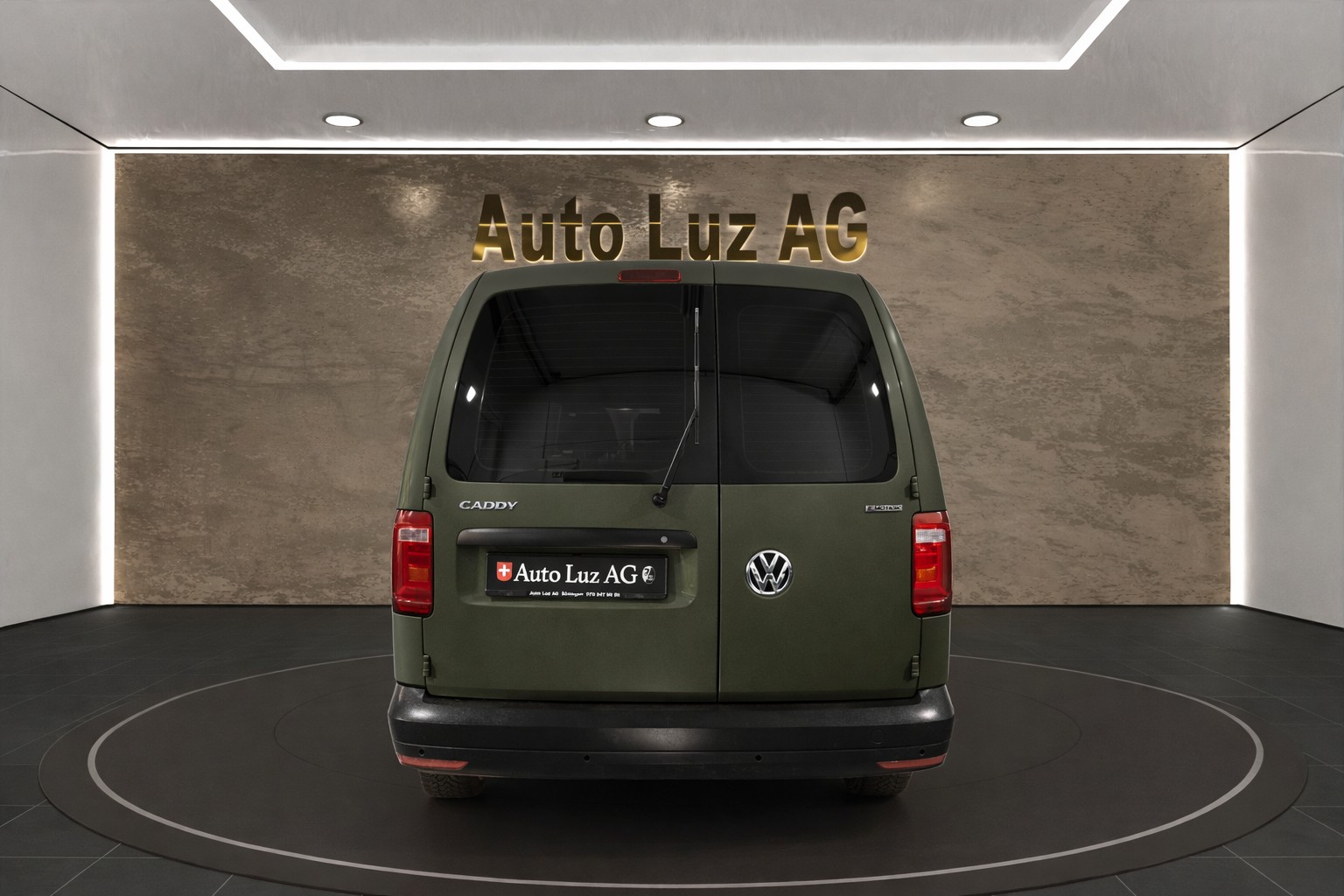 VW Caddy 2.0TDI BlueMotion Technology DSG-image-2