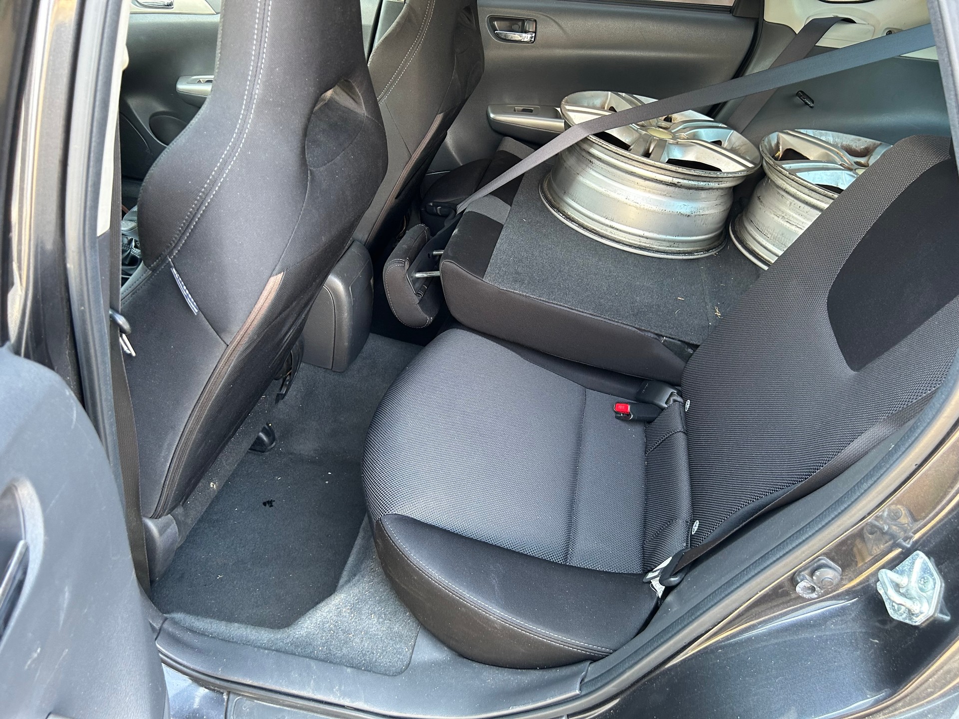 SUBARU Limousine Comfort 2.0 R-image-15