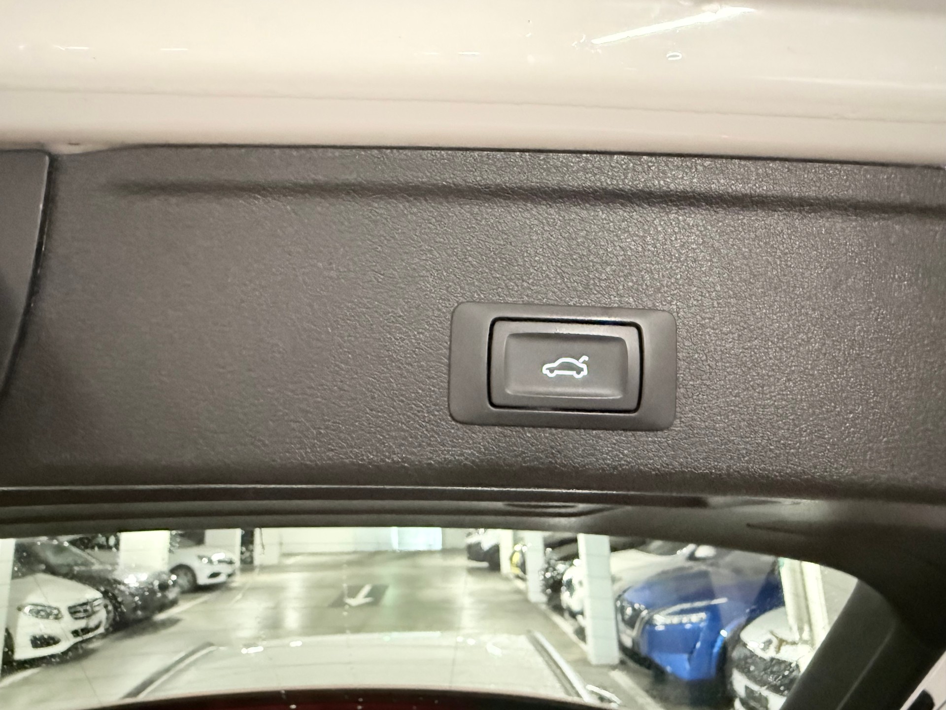 AUDI A4 Avant 35 TDI S-tronic RF- Kamera, Virtual Cockpit-image-14