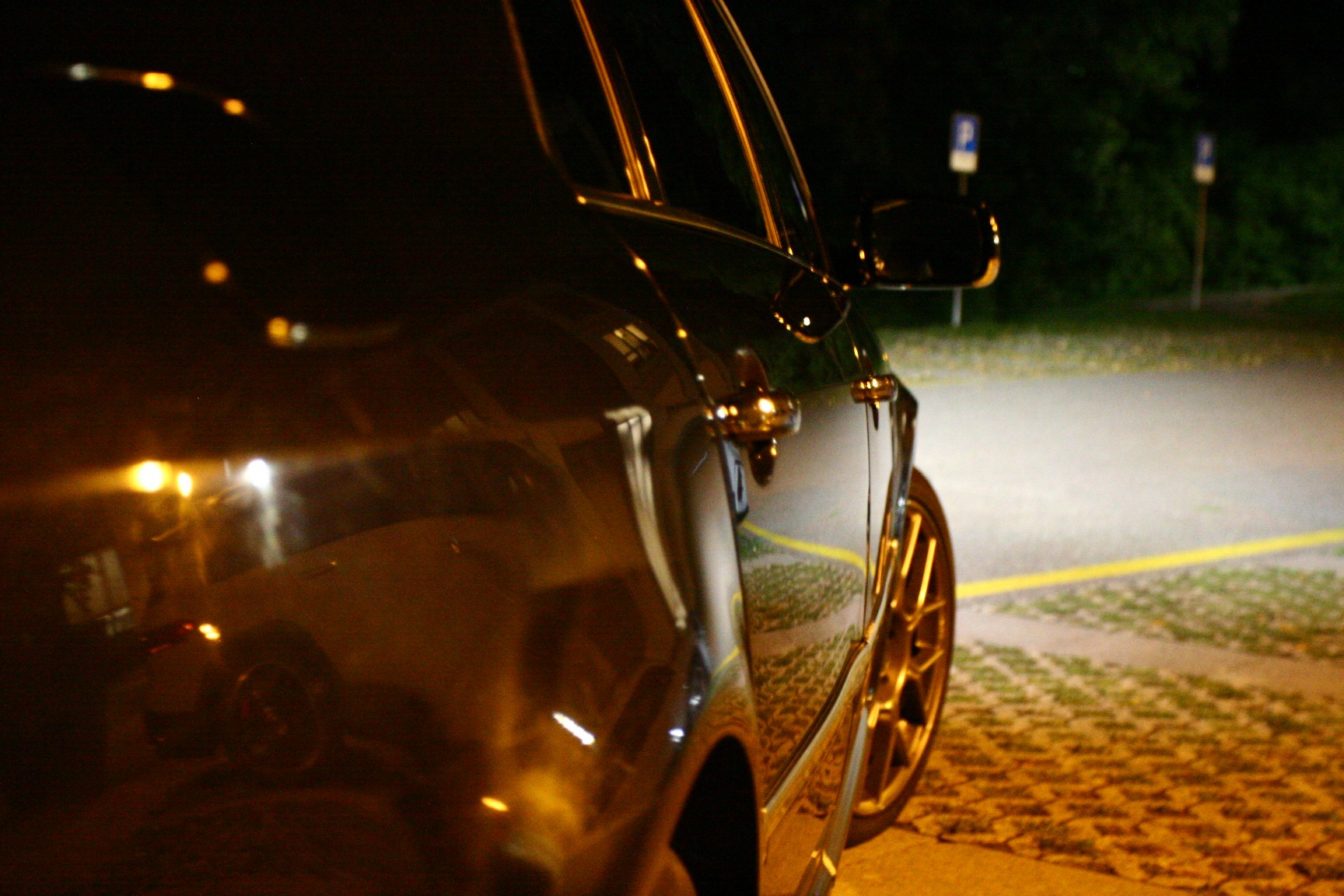 VW 3.0 V6 TDI 4motion 5P.-image-5