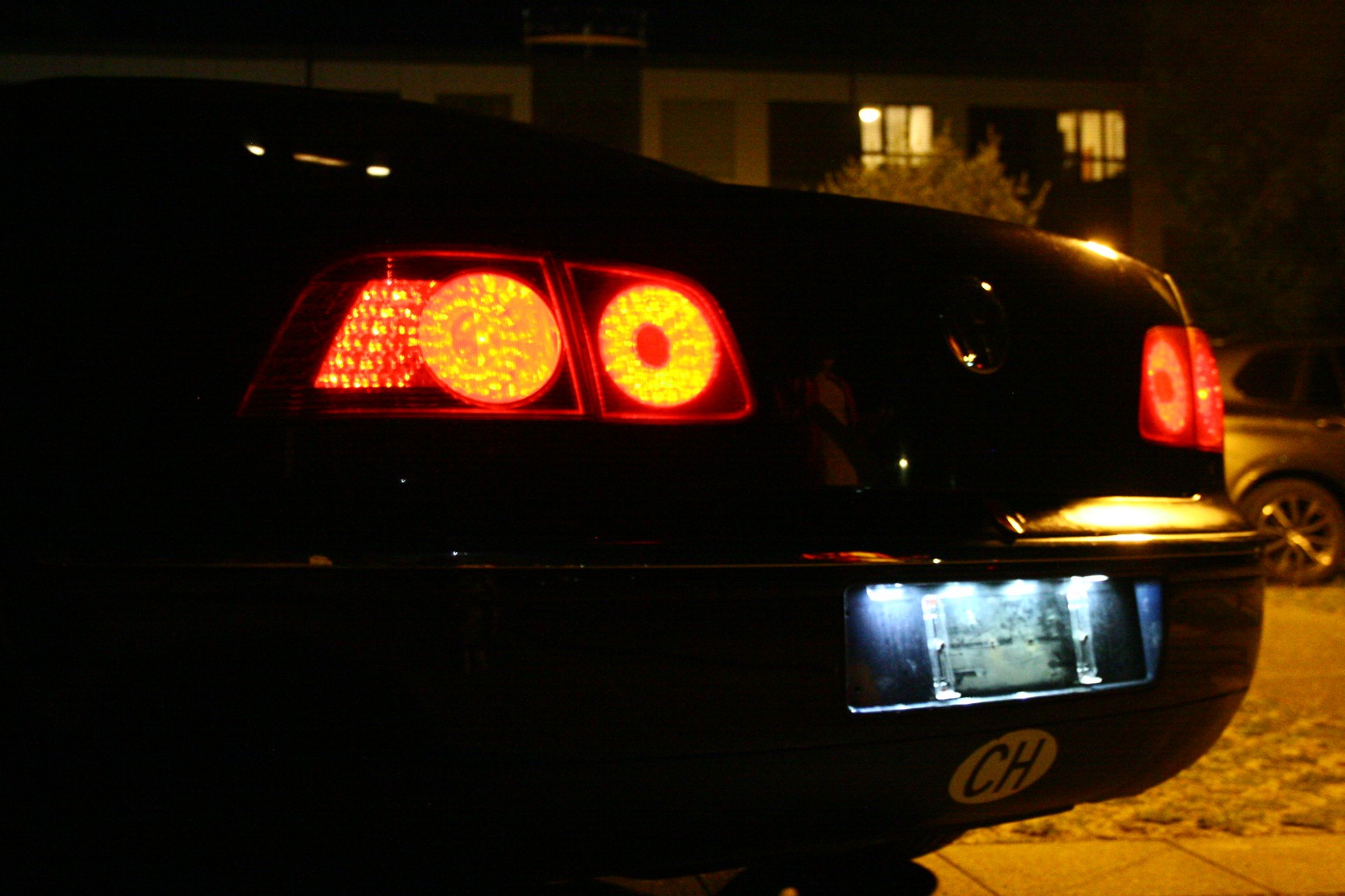 VW 3.0 V6 TDI 4motion 5P.-image-1
