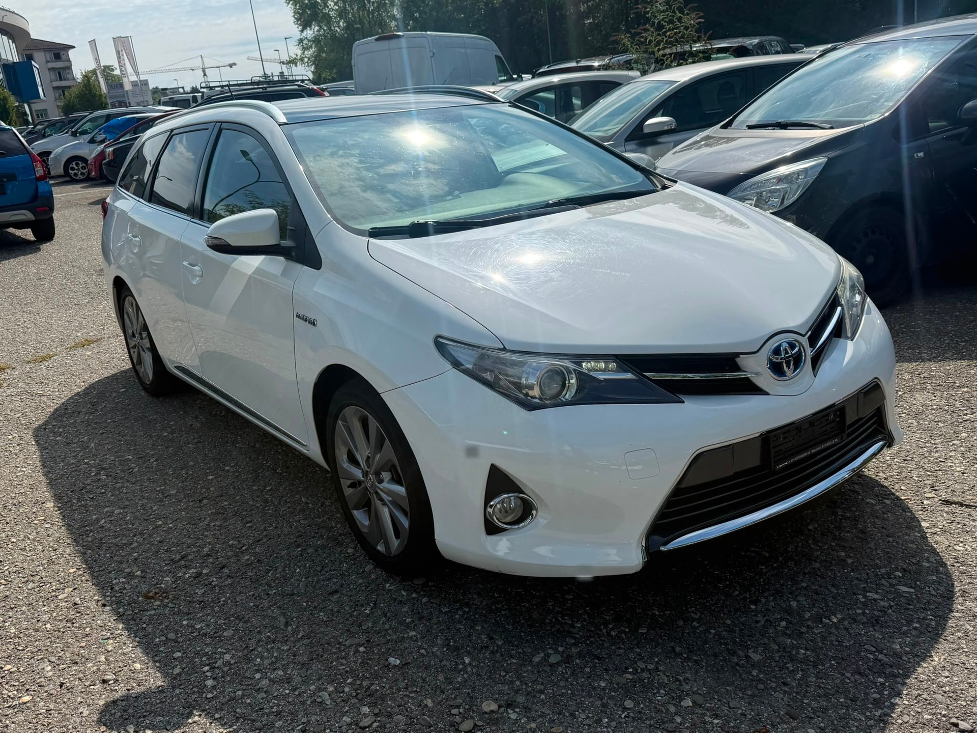 TOYOTA Auris Touring Sports 1.8 16V HSD Linea Luna-image-5