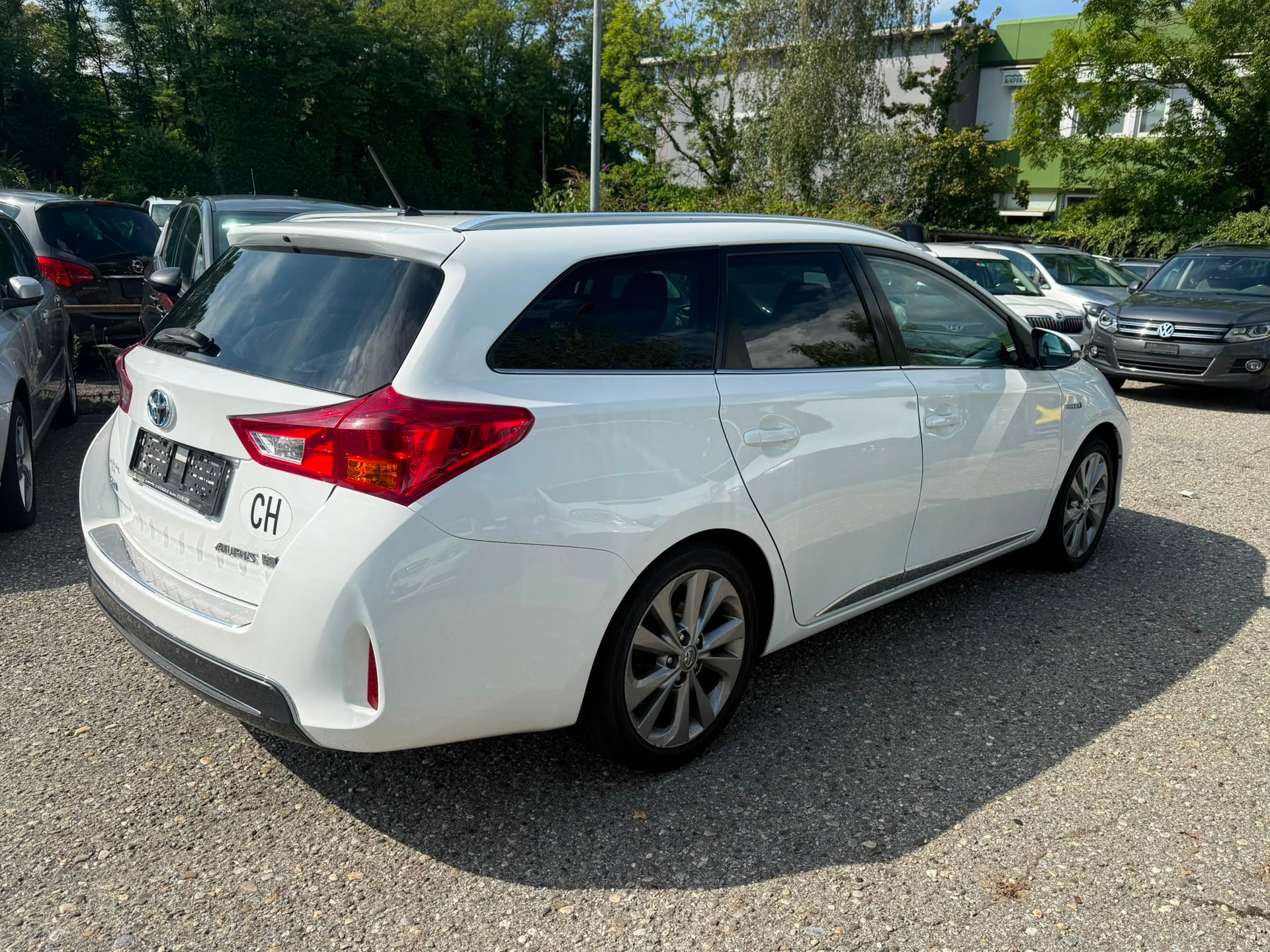 TOYOTA Auris Touring Sports 1.8 16V HSD Linea Luna-image-2