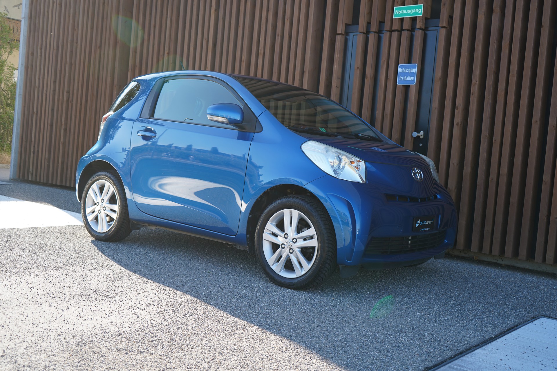 TOYOTA iQ3 1.33 DUAL VVT-i MULTIDRIVE l 98 PS-image-12