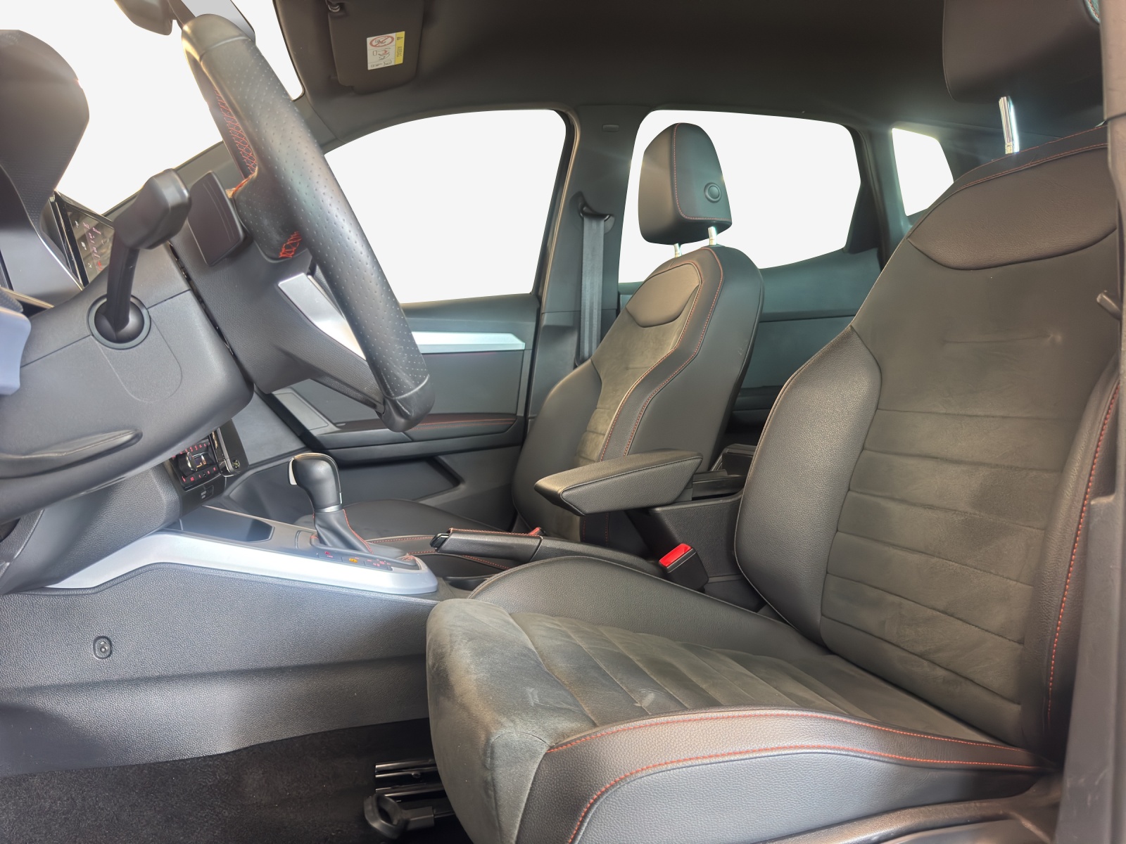 SEAT Arona 1.0 TSI Eco Hola FR DSG-image-7