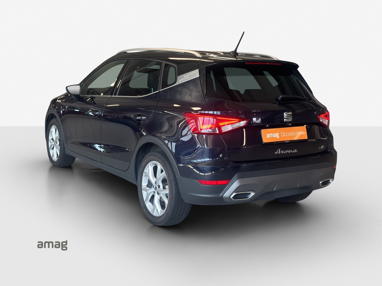 SEAT Arona 1.0 TSI Eco Hola FR DSG-image-2