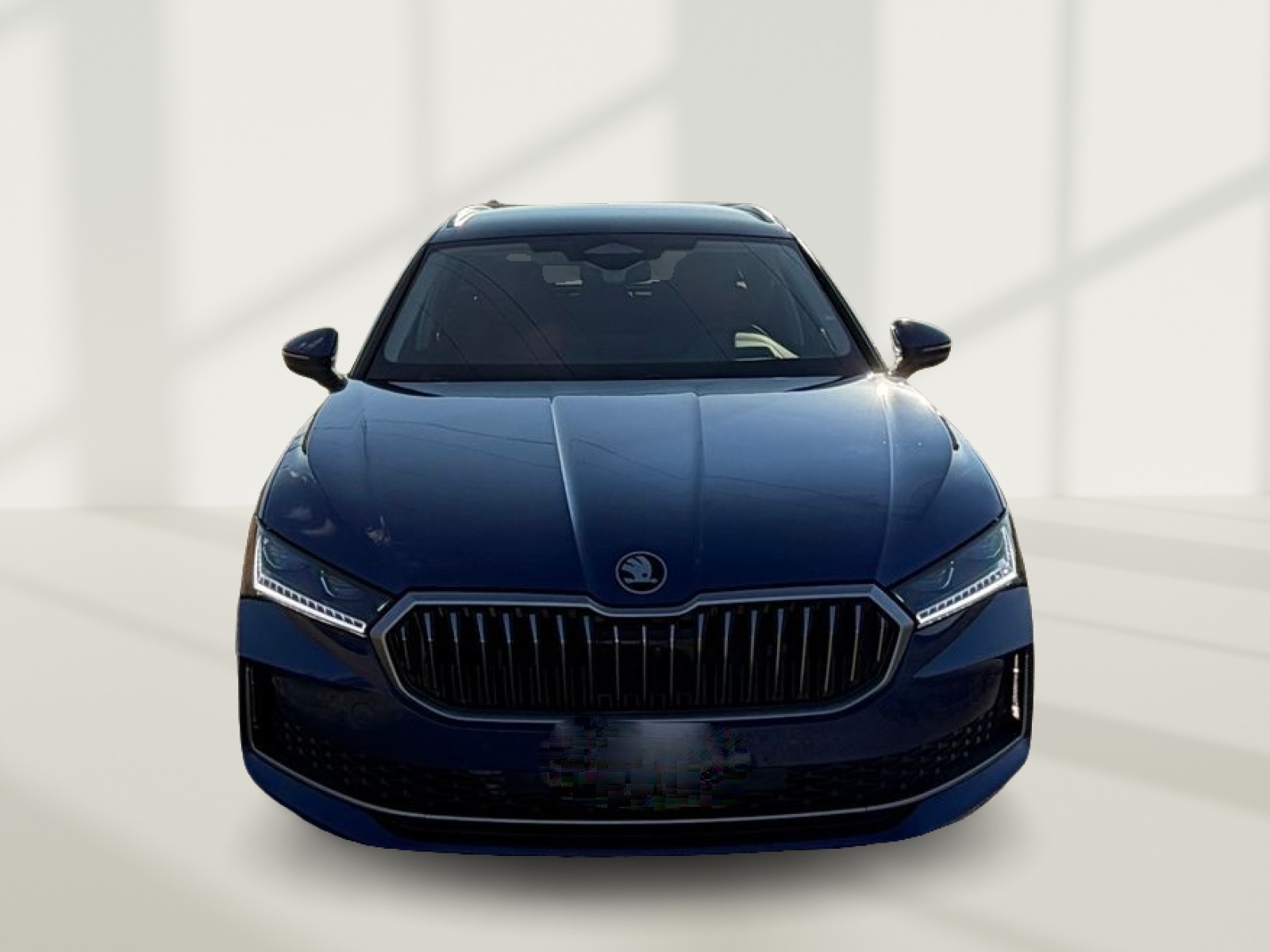SKODA Superb Combi 1.5 TSI PHEV L&K DSG * spezielle Farb-Kombination * 5 Jahre oder MAX. 150'000KM Garantie!-showroom-element-3