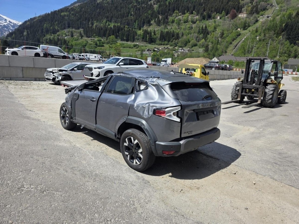 DACIA Duster HEV 140 Extreme-image-5