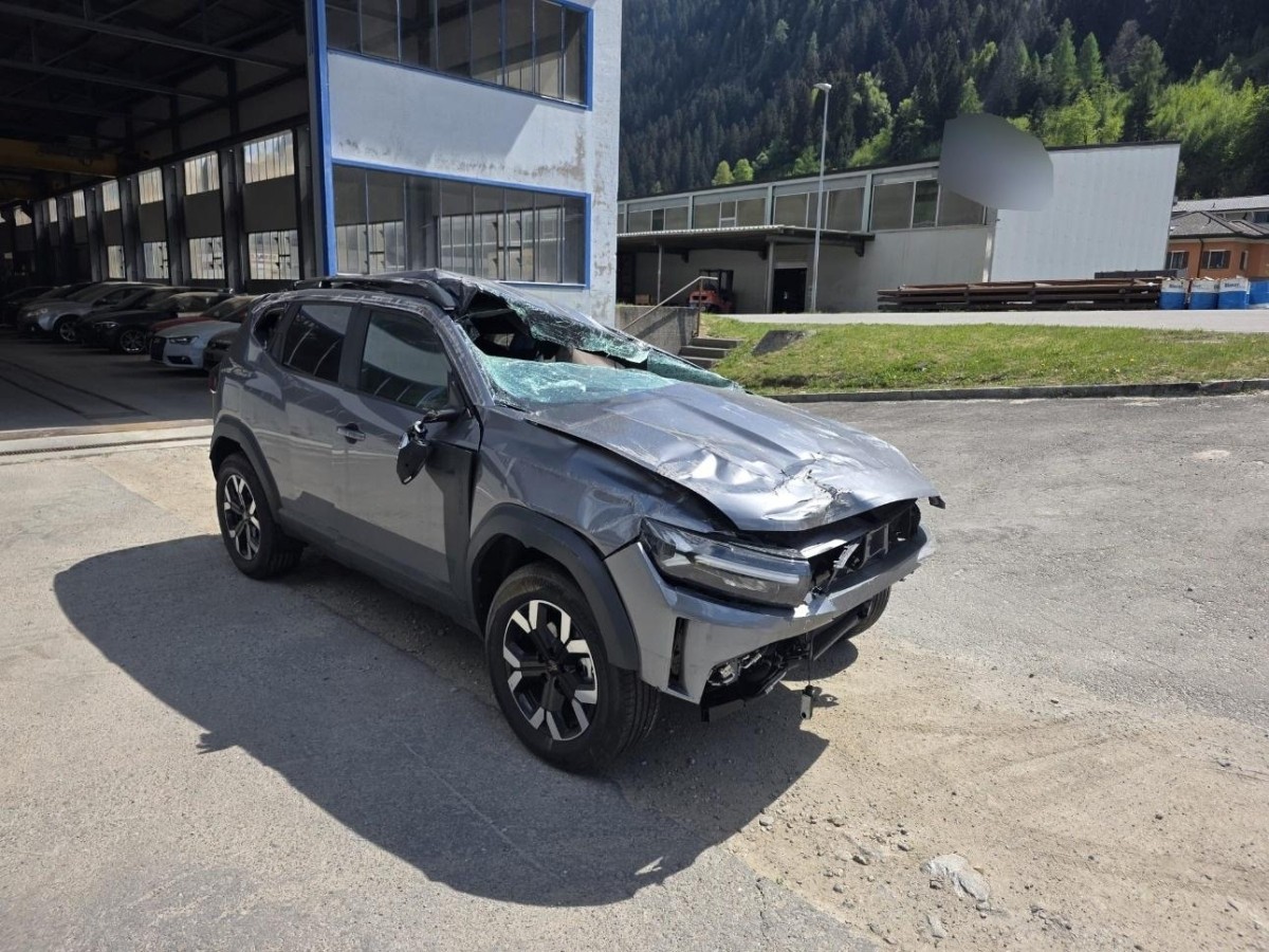 DACIA Duster HEV 140 Extreme-image-4
