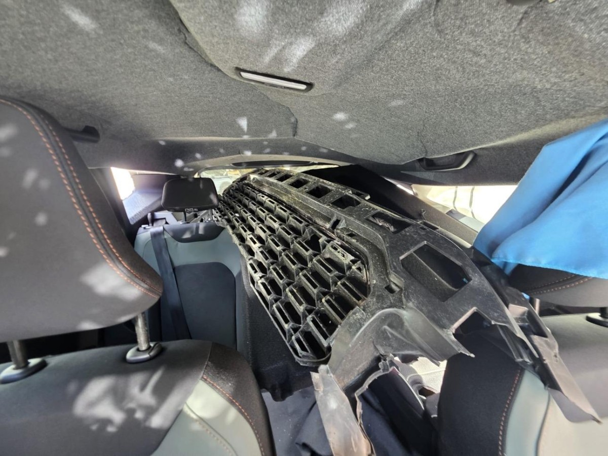 DACIA Duster HEV 140 Extreme-image-8