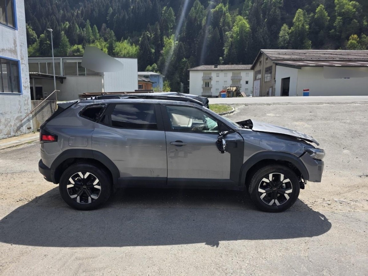 DACIA Duster HEV 140 Extreme-image-2