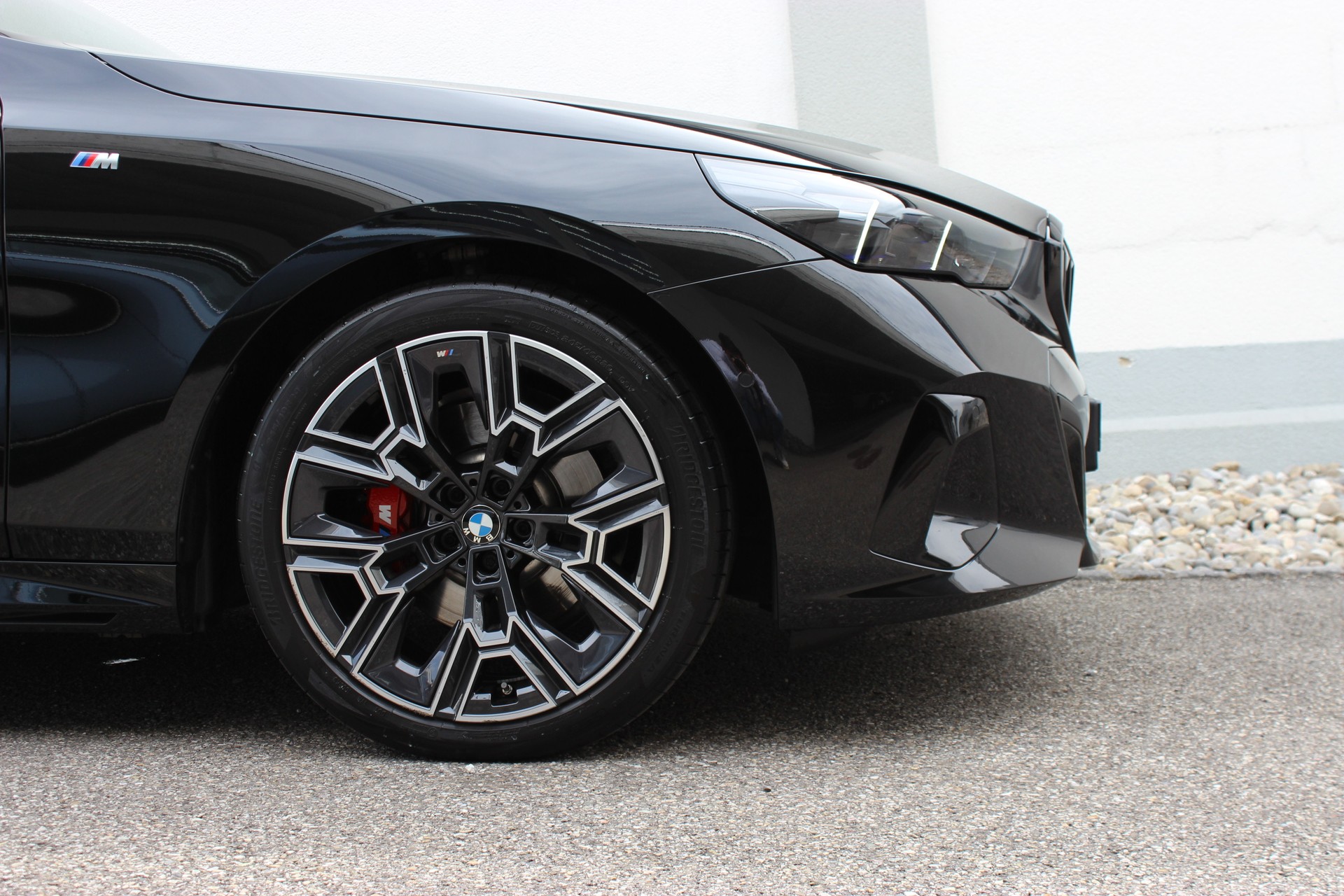 BMW 520d xDrive 48V Touring M Sport Pro-image-6