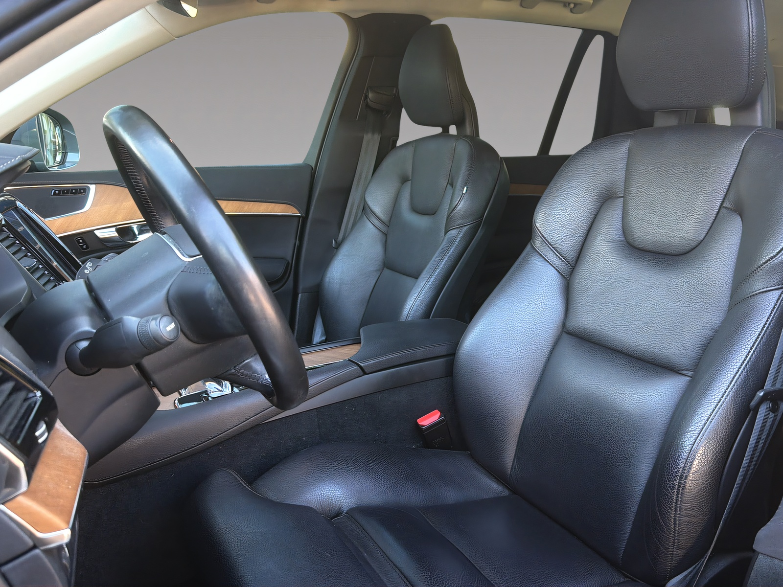 VOLVO XC90 2.0 B5 MH Inscription 7P. AWD-image-5