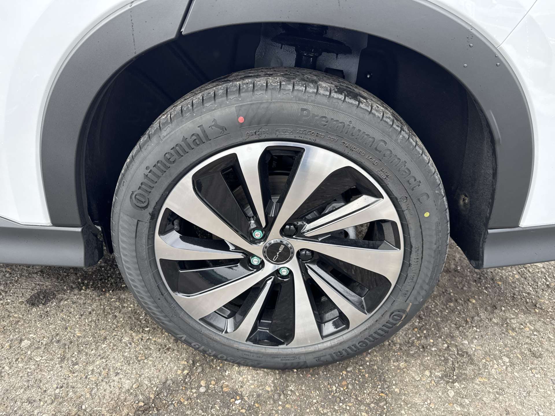 BYD Seal U DM-i PHEV Design AWD 324PS Automat-image-9