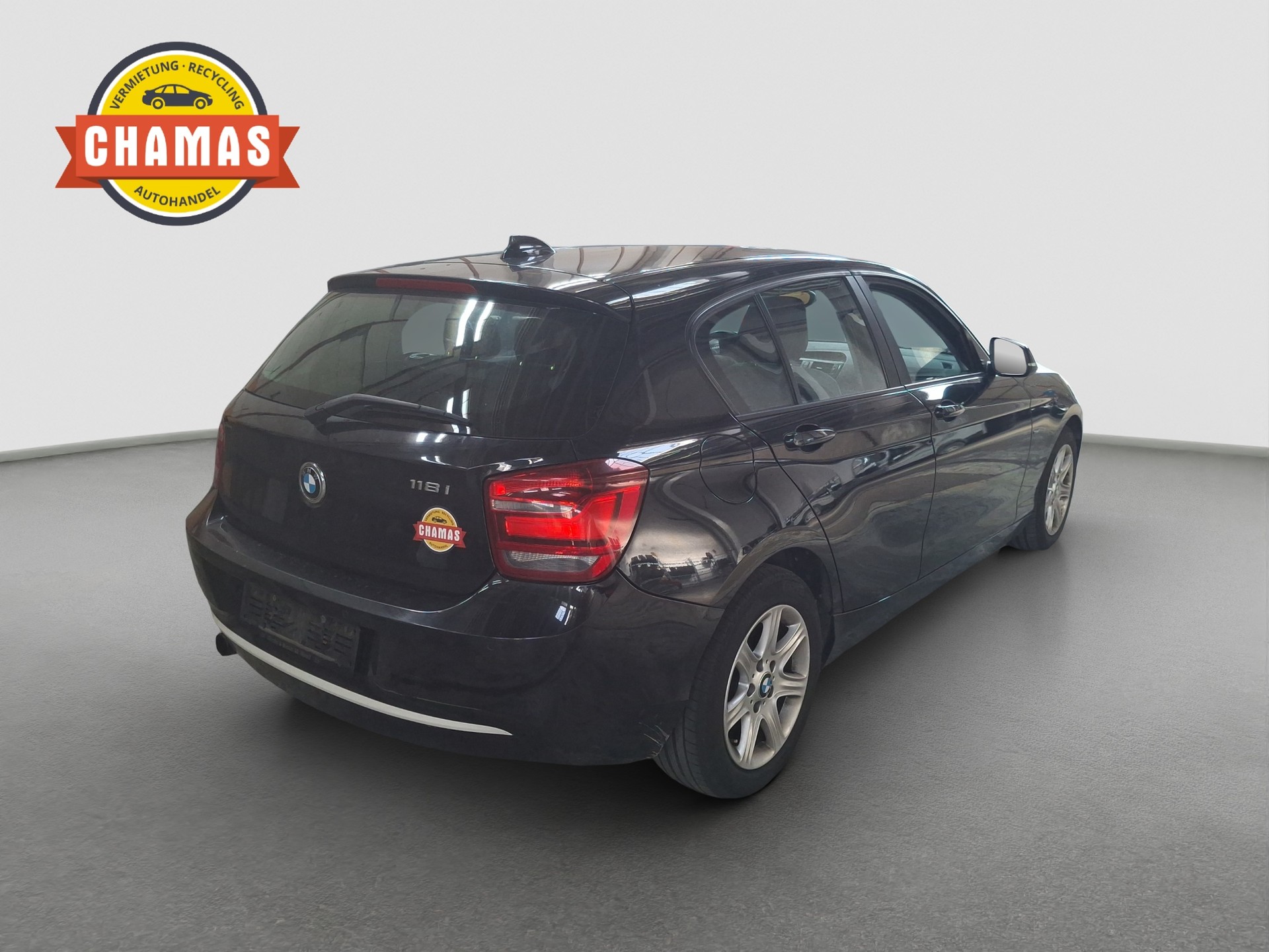 BMW 118i Urban Line-image-3