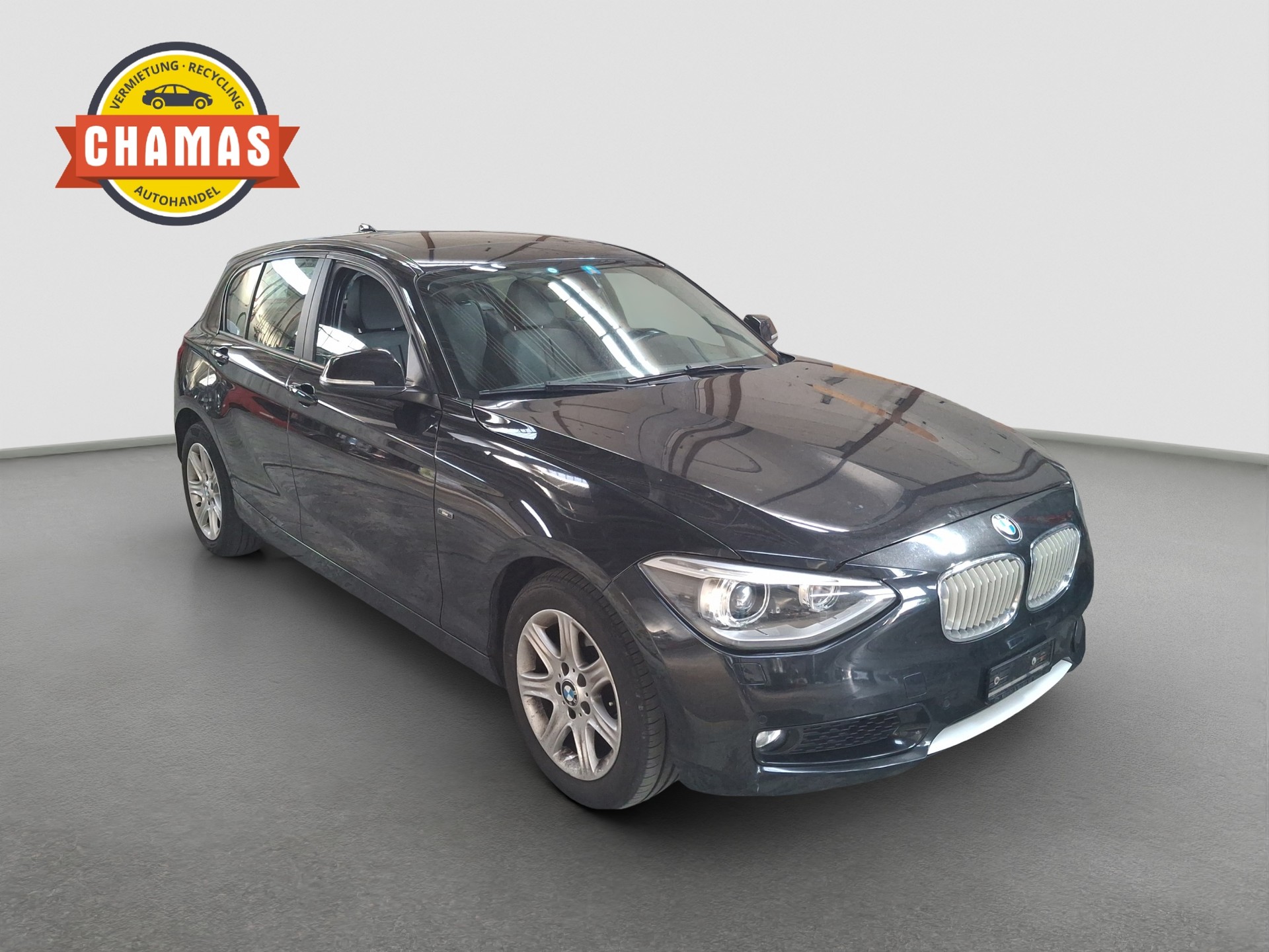BMW 118i Urban Line-image-2