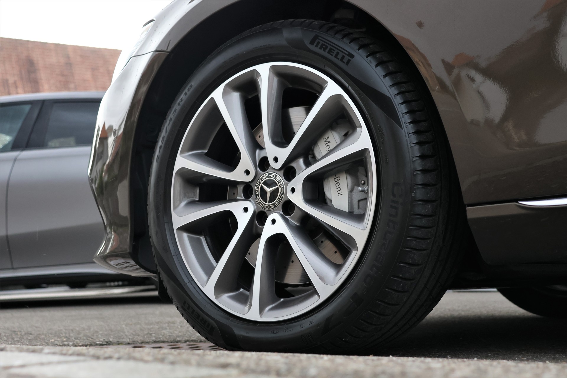 MERCEDES-BENZ E 350 d Avantgarde 4Matic 9G-Tronic-image-7