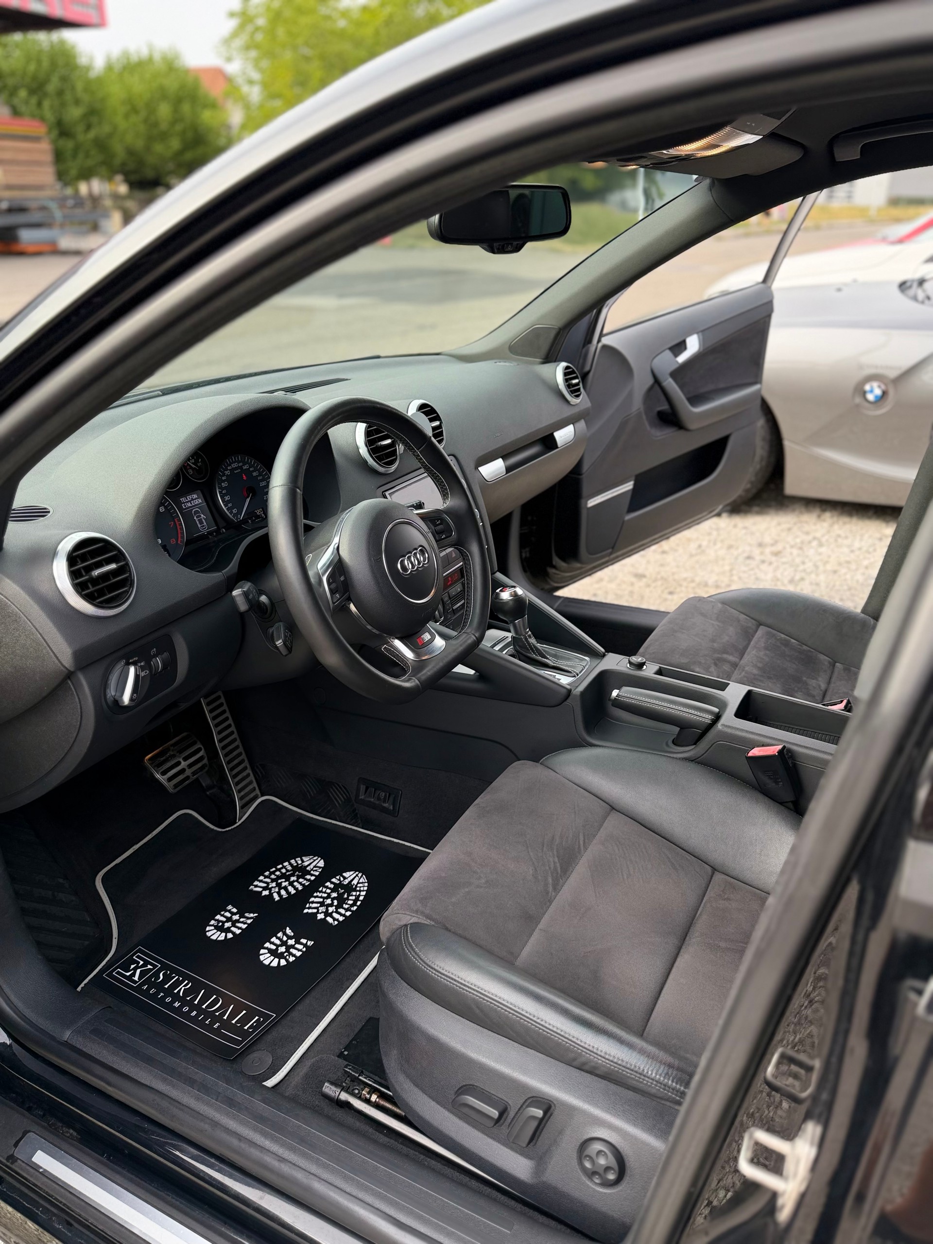 AUDI S3 Sportback 2.0 TFSI quattro S-tronic**DKG** Facelift **Frisch ab MFK**265ps**-image-11