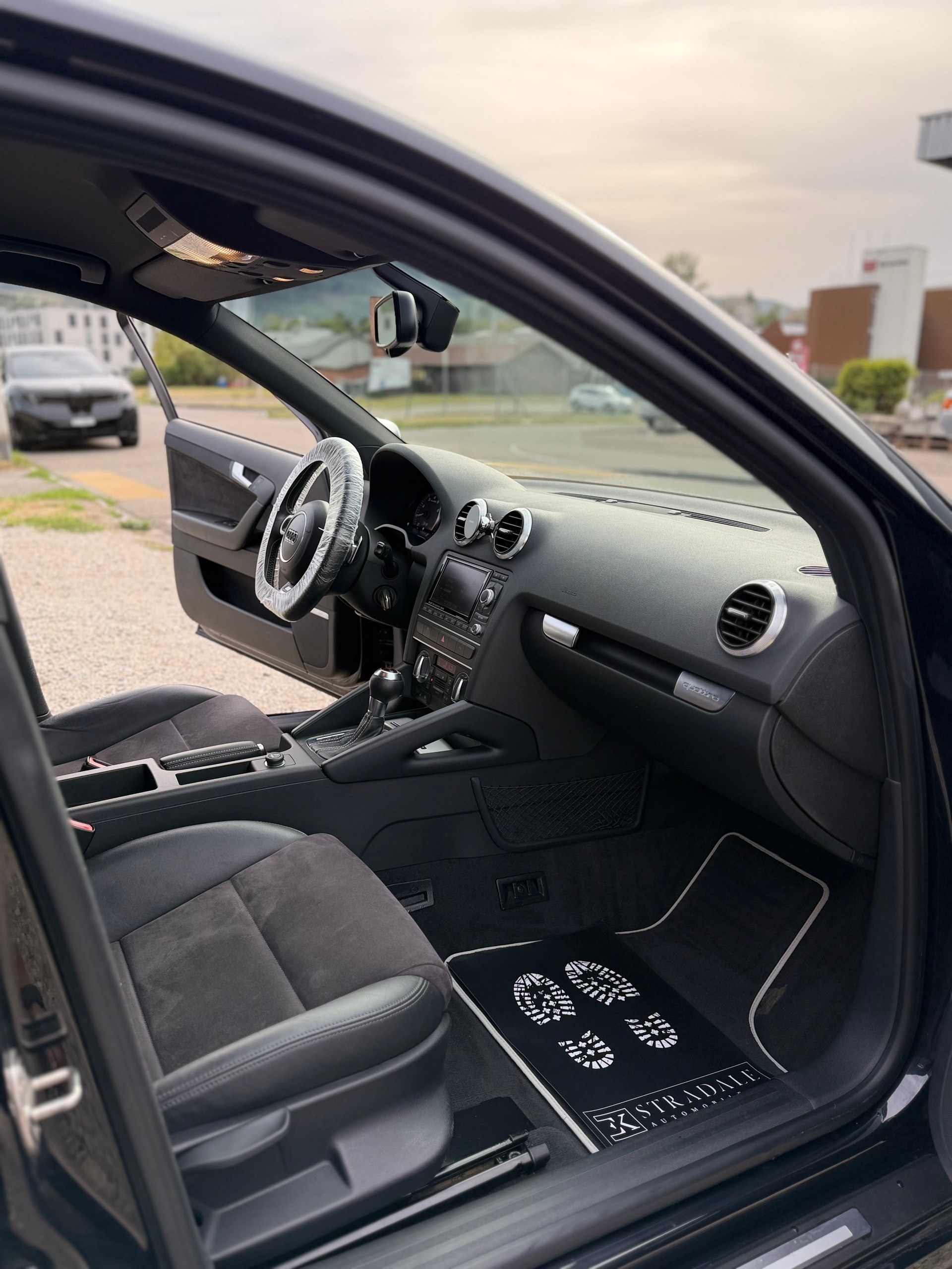 AUDI S3 Sportback 2.0 TFSI quattro S-tronic**DKG** Facelift **Frisch ab MFK**265ps**-image-12
