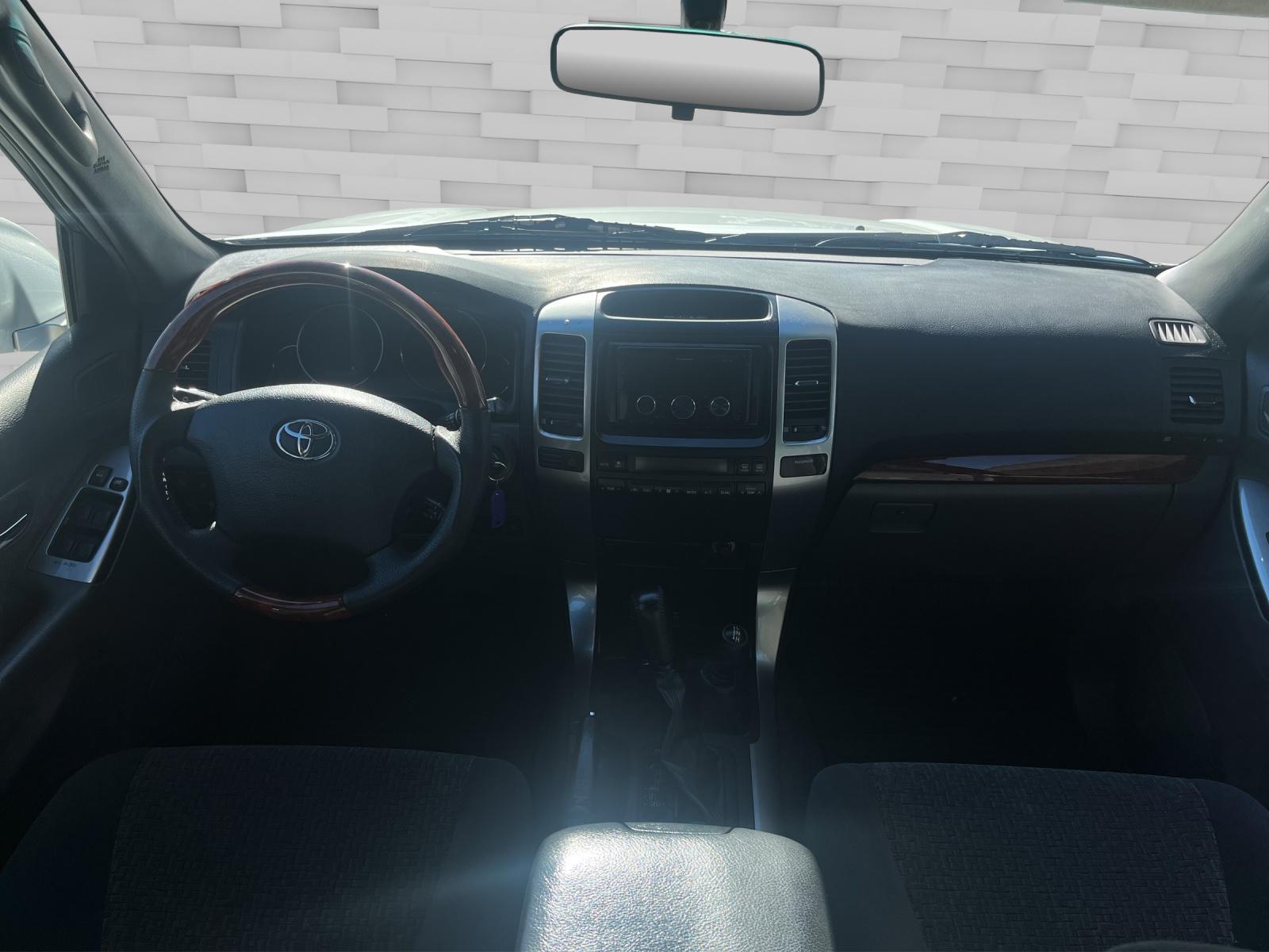 TOYOTA Land Cruiser 3.0 D-4D Linea Terra-image-14