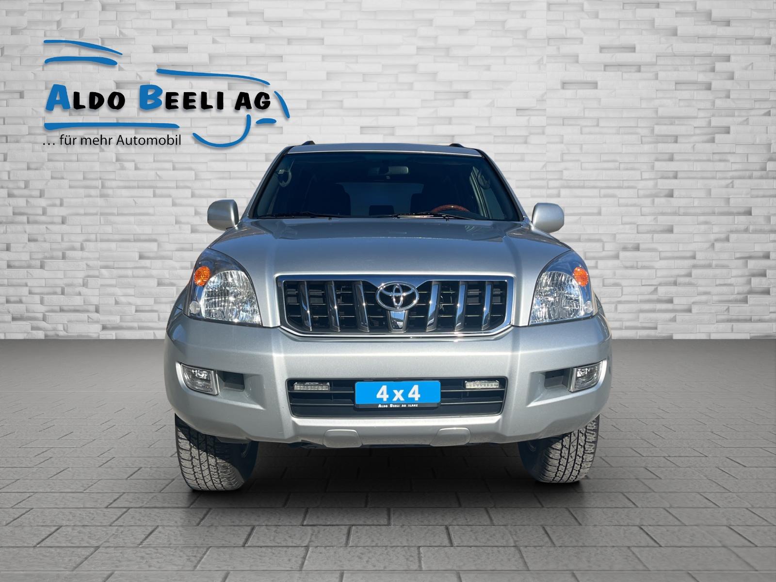 TOYOTA Land Cruiser 3.0 D-4D Linea Terra-image-1