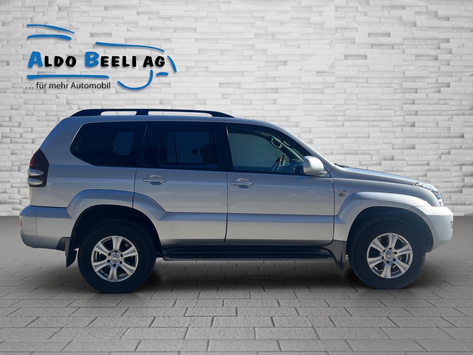 TOYOTA Land Cruiser 3.0 D-4D Linea Terra-image-6