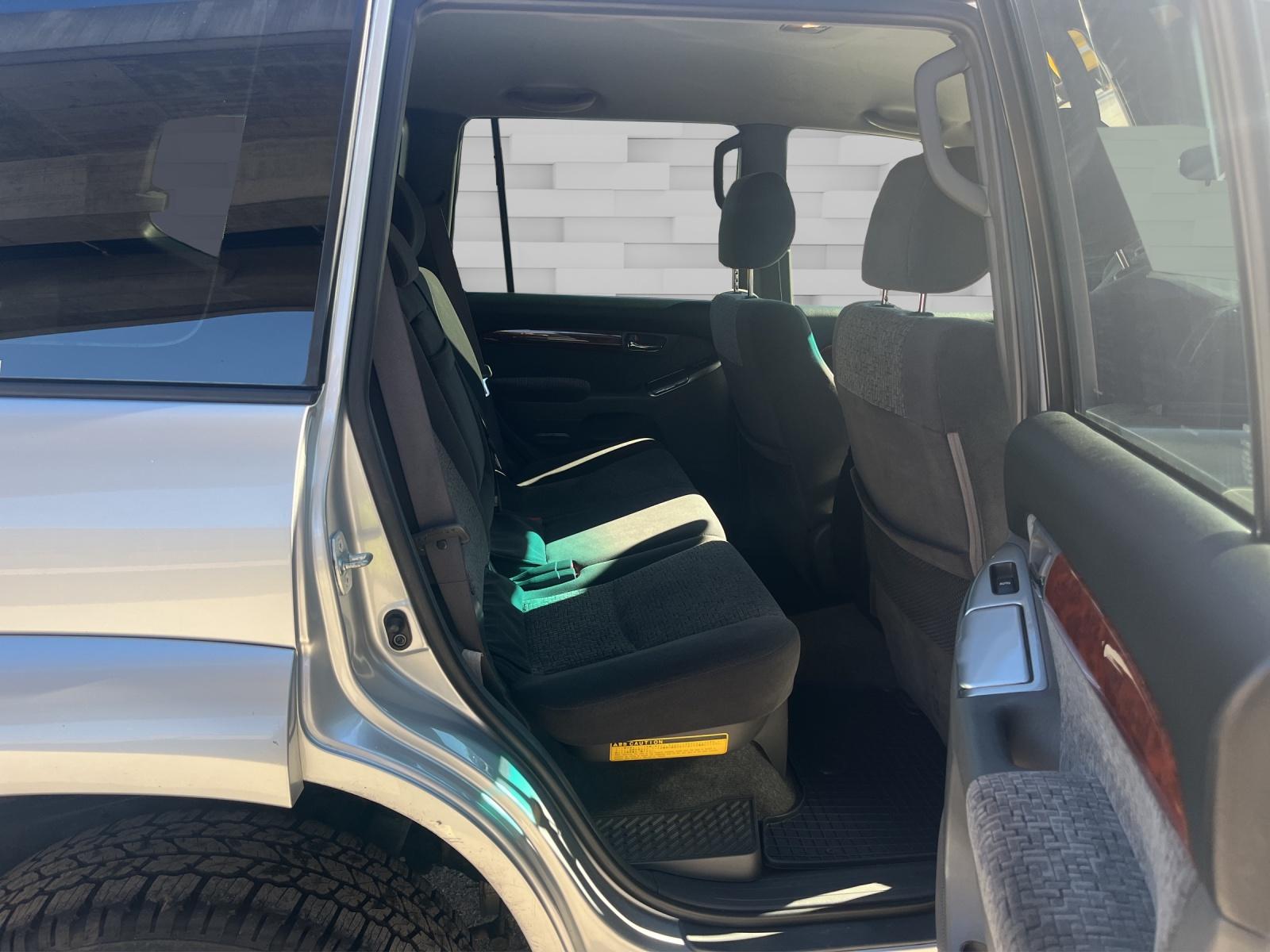TOYOTA Land Cruiser 3.0 D-4D Linea Terra-image-12