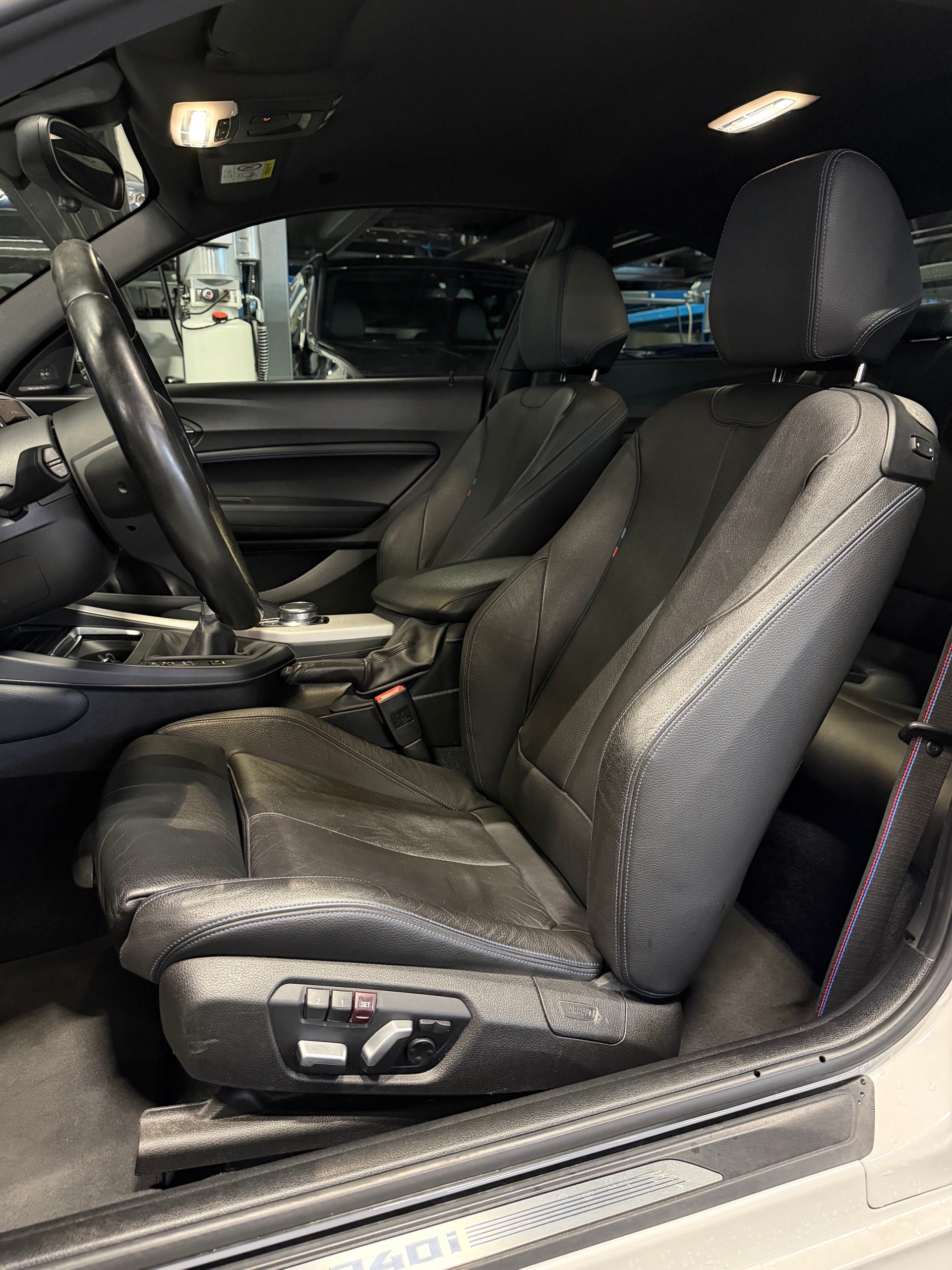 BMW M240i *Track upgrade + manual gearbox+ NON OPF*-image-9