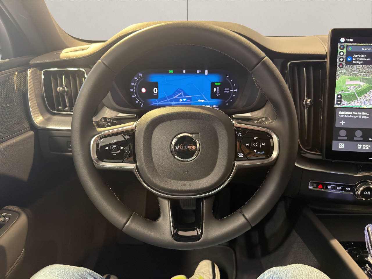 VOLVO XC60 2.0 T8 TE Black Edition eAWD-image-8