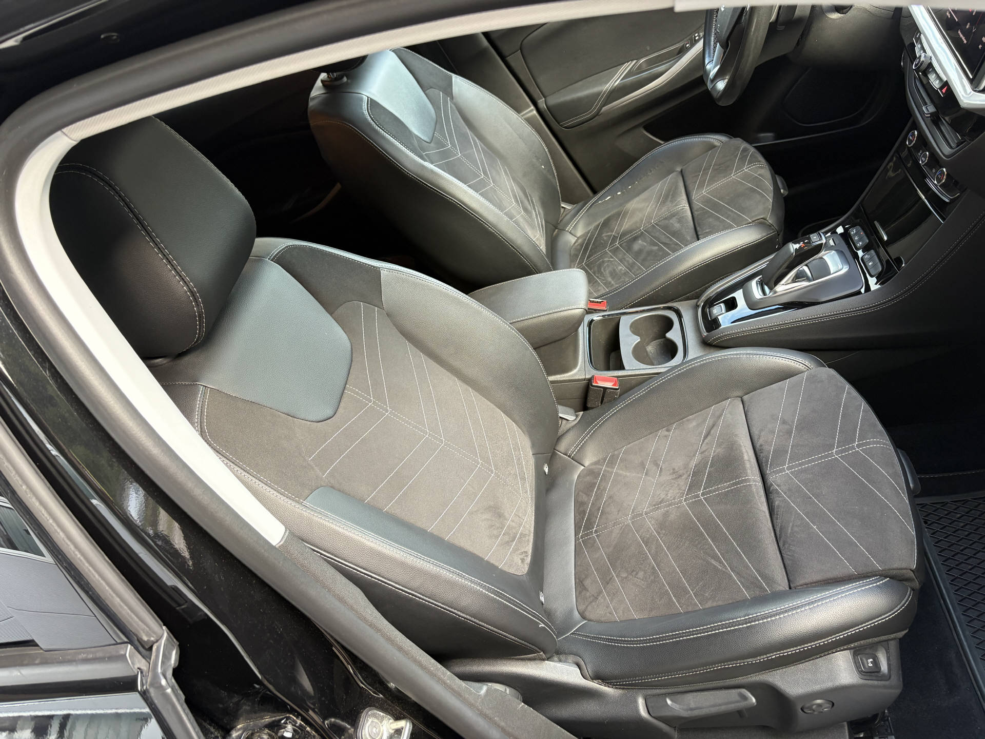 OPEL Grandland-image-3