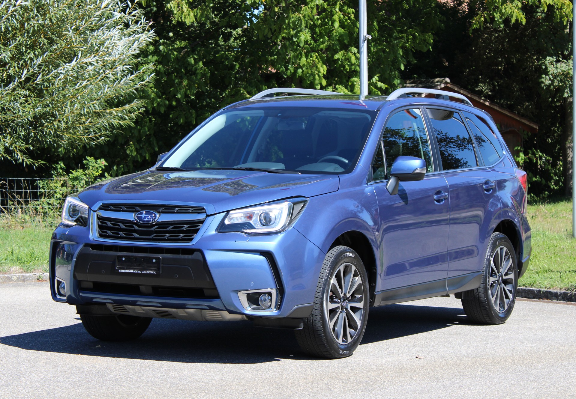 SUBARU Forester 2.0XT Luxury Lineartronic-image-3