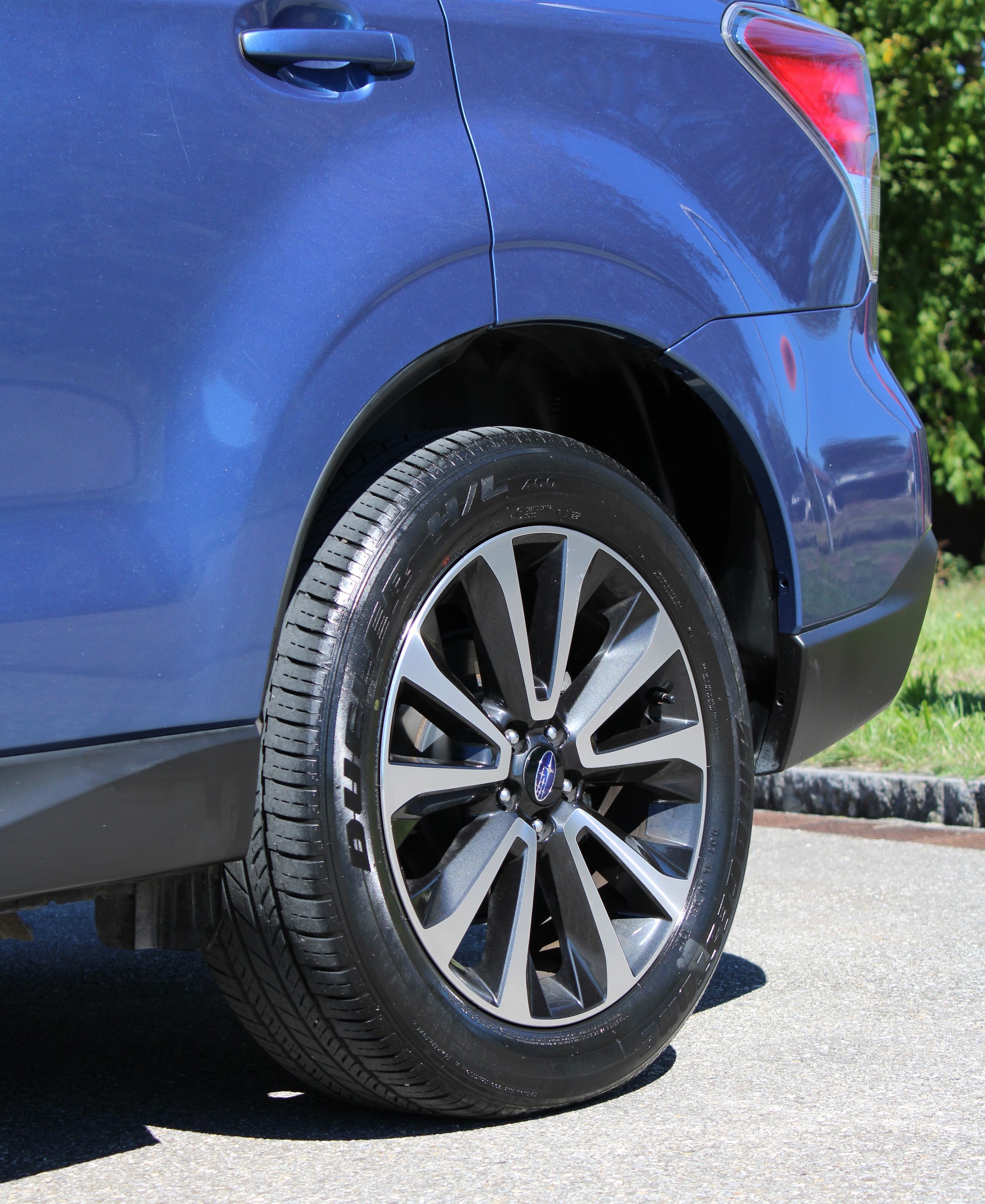 SUBARU Forester 2.0XT Luxury Lineartronic-image-10