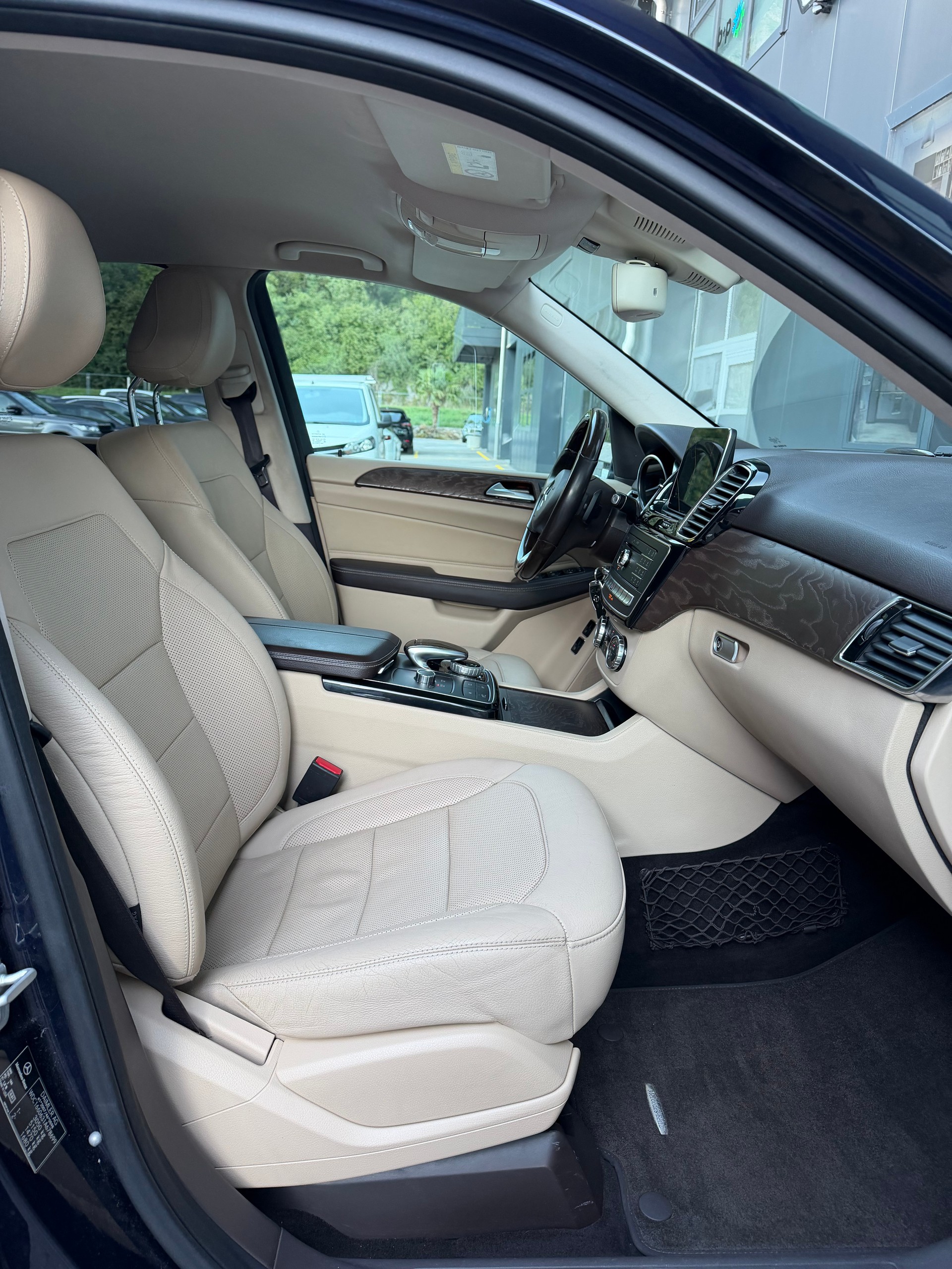 MERCEDES-BENZ GLE 500 e Amg-Line 4Matic 7G-Tronic-image-10