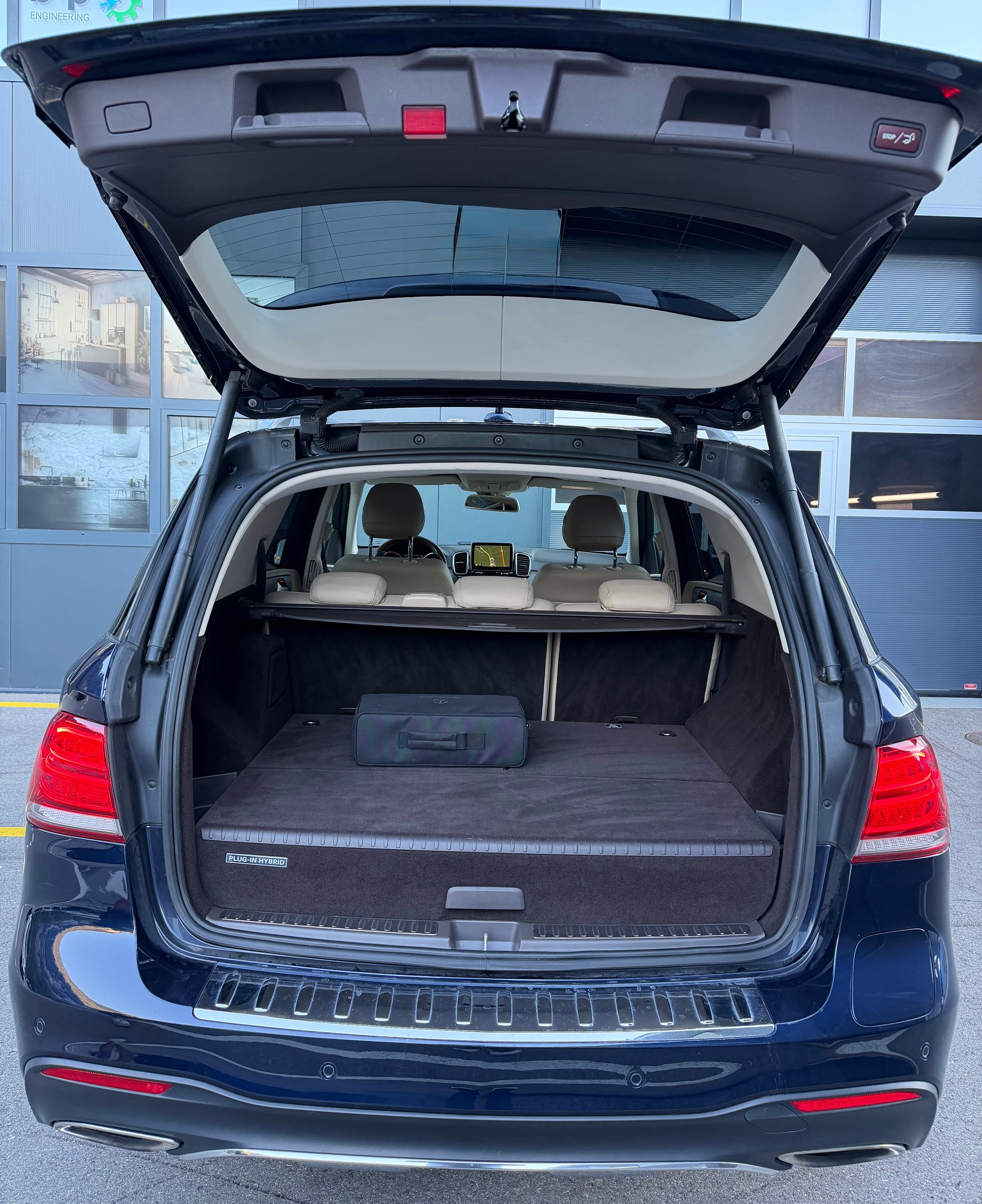 MERCEDES-BENZ GLE 500 e Amg-Line 4Matic 7G-Tronic-image-7