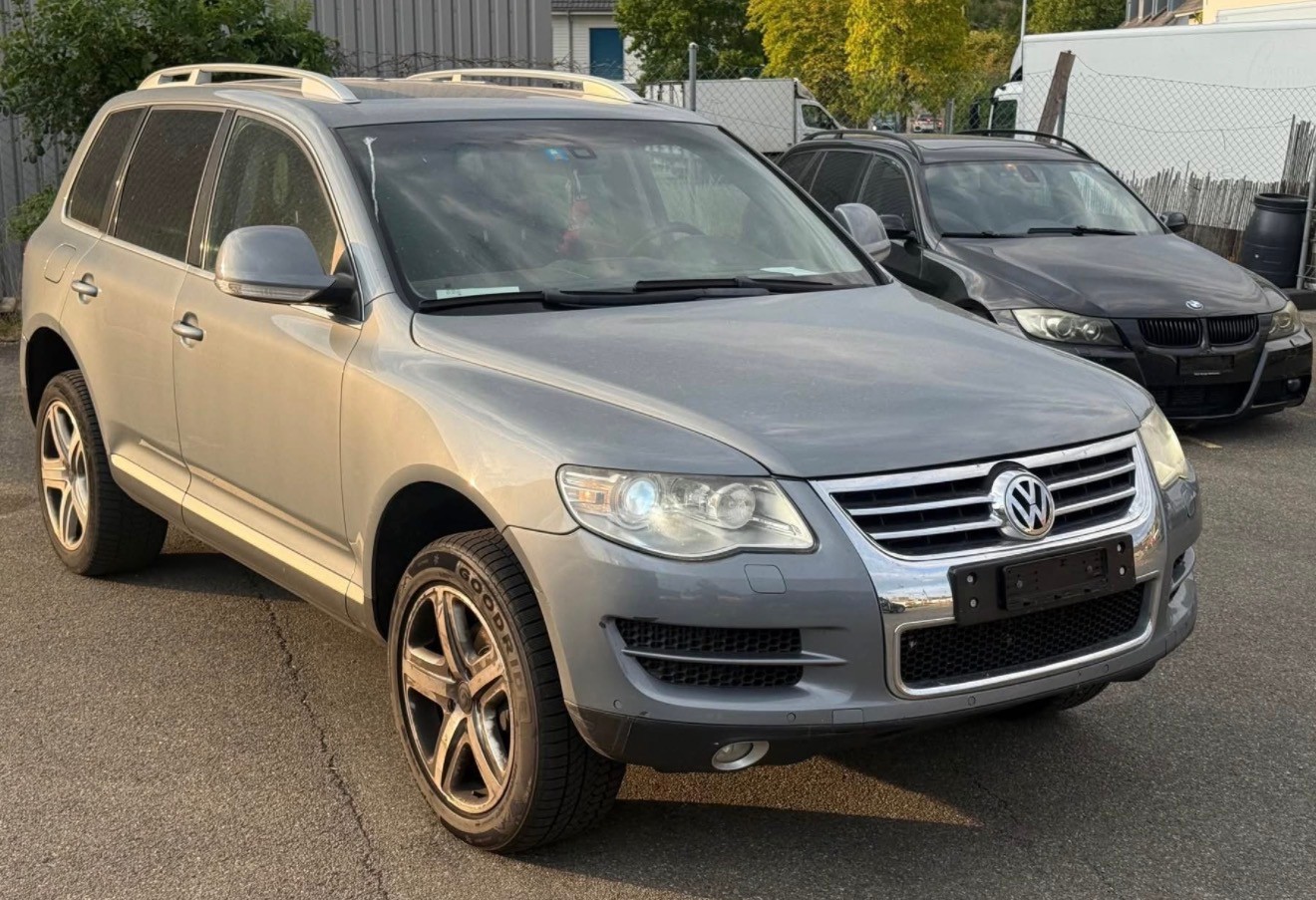 VW Touareg 3.0 TDI Mountain-image-0