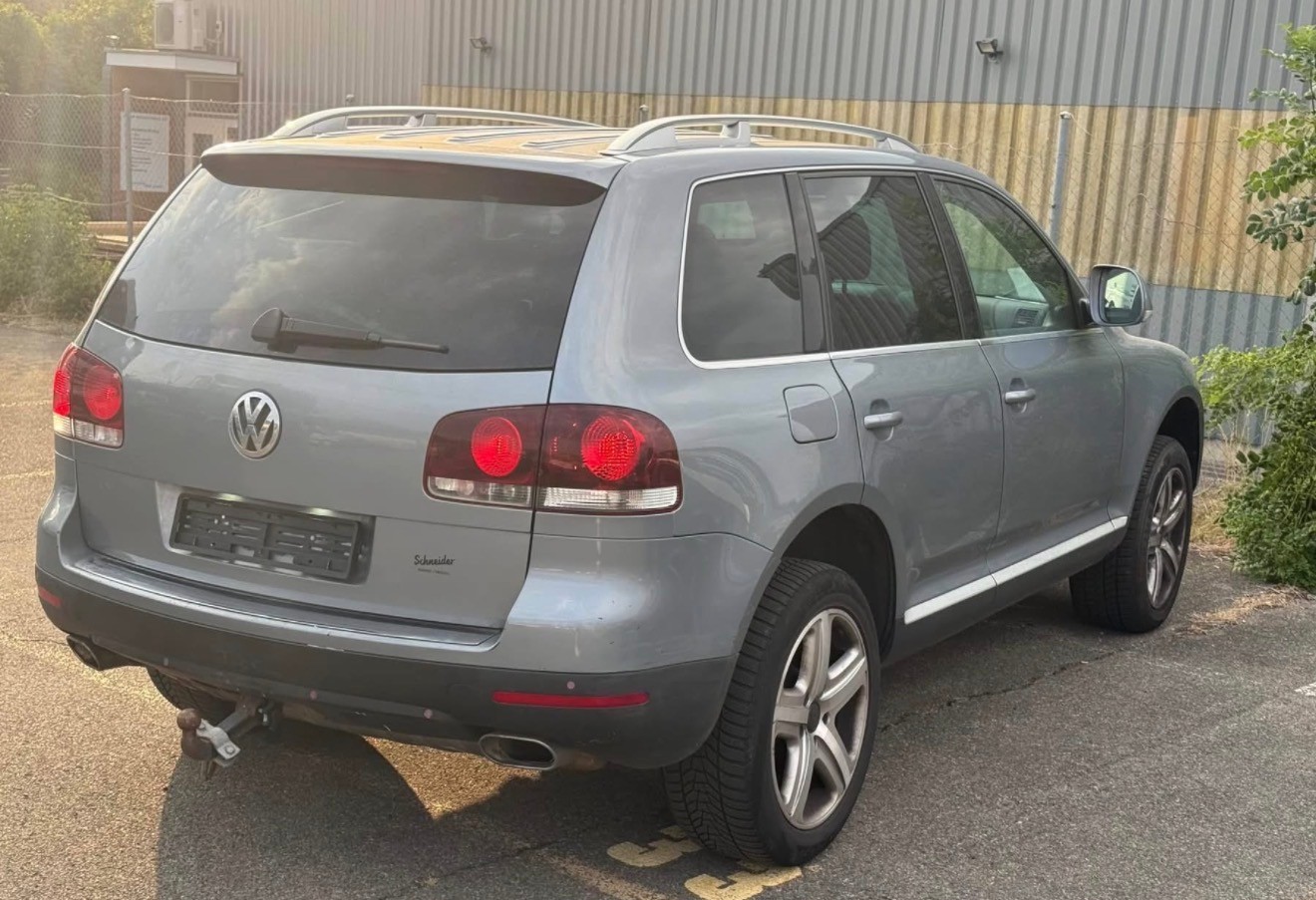 VW Touareg 3.0 TDI Mountain-image-2