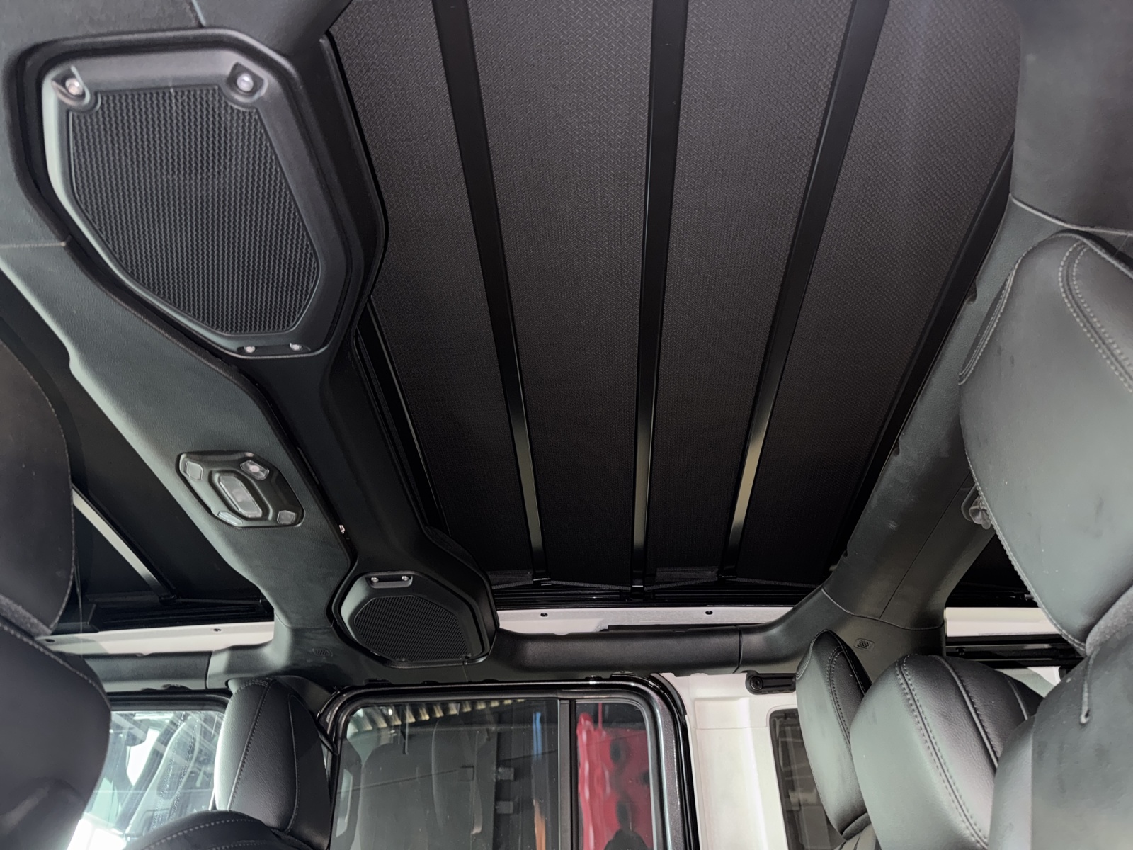 JEEP Wrangler 2.0 Unlimited Rubicon Trail Rated Automatic-image-18