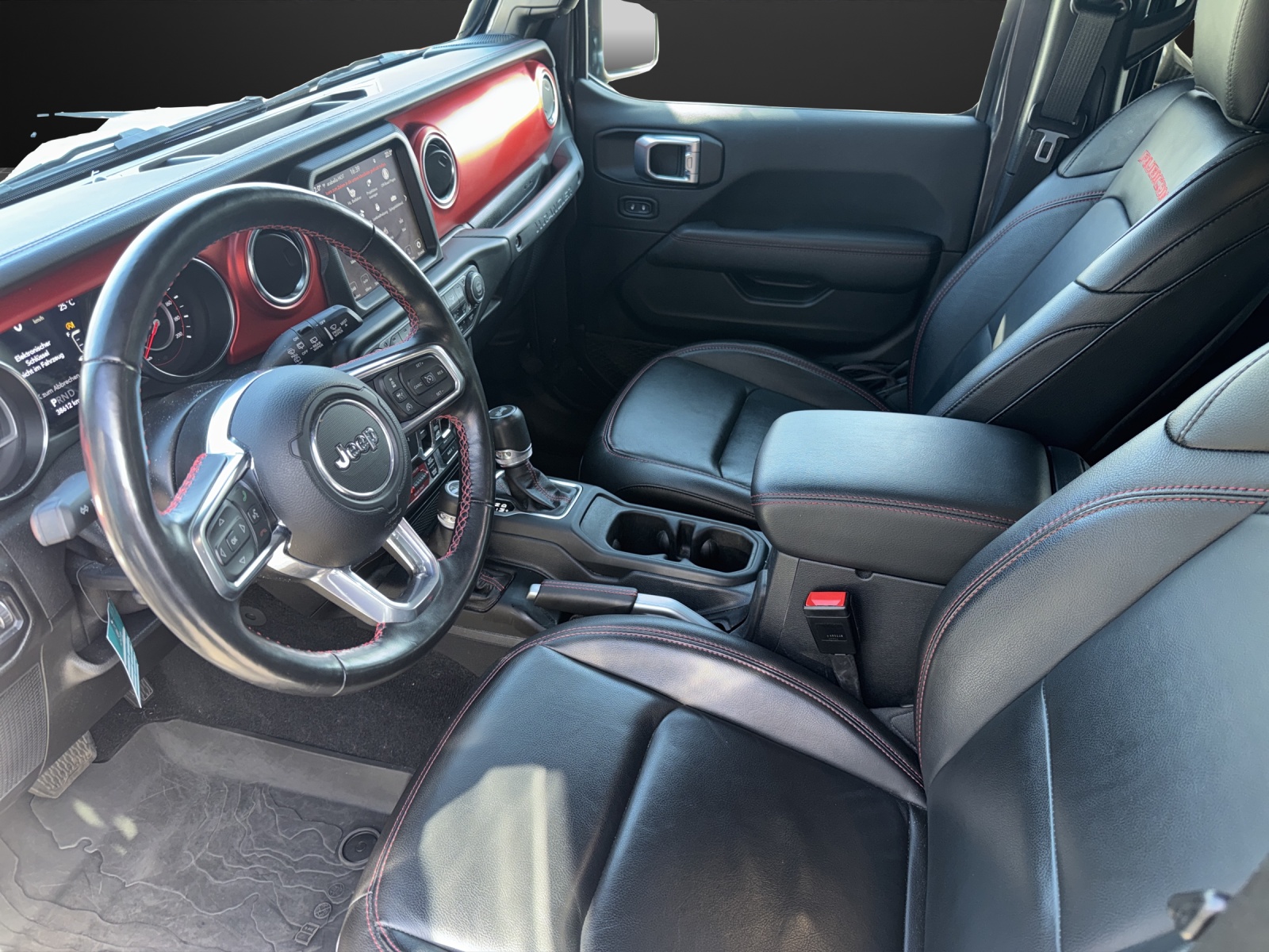 JEEP Wrangler 2.0 Unlimited Rubicon Trail Rated Automatic-image-7